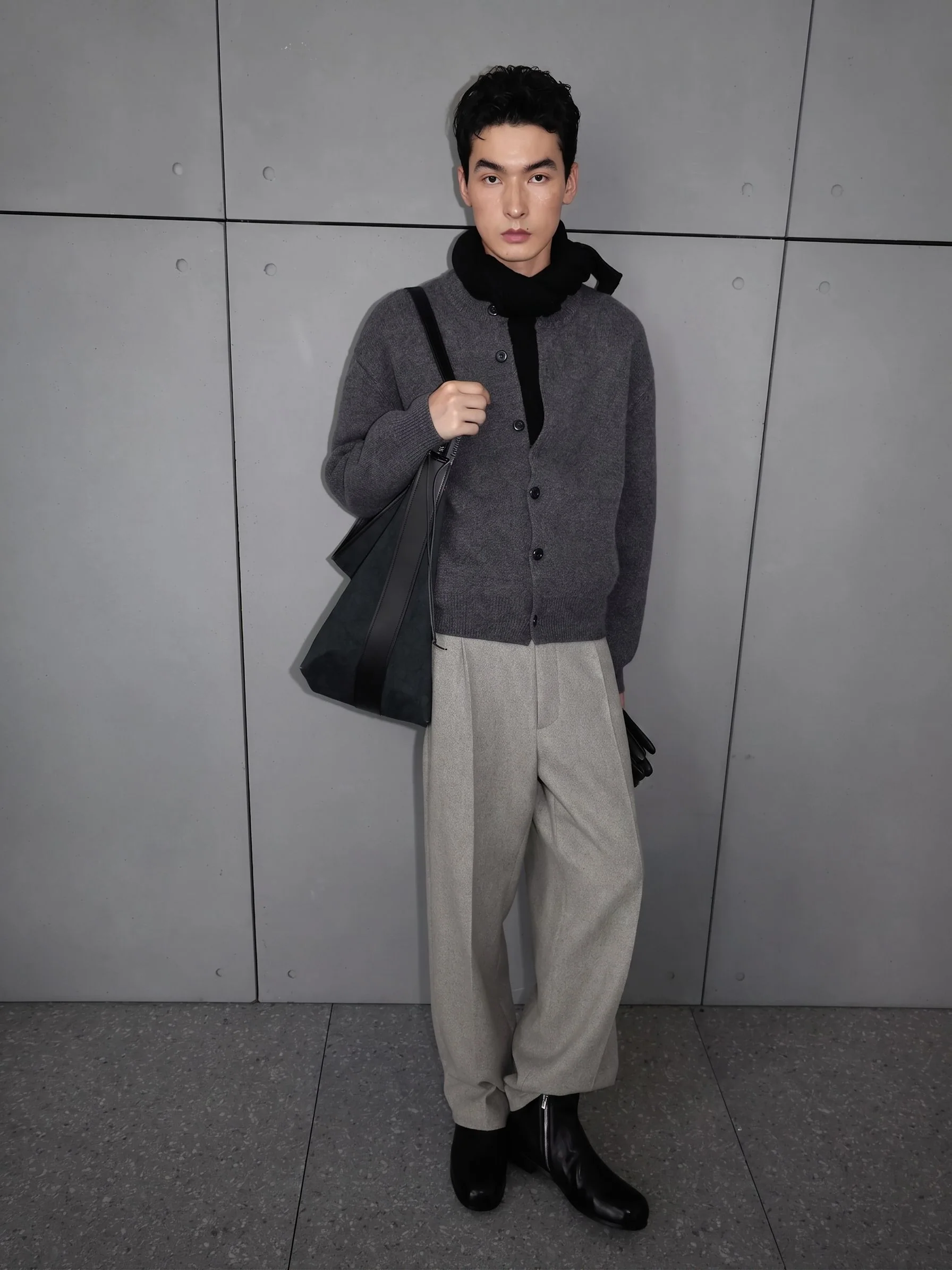 Elastic-Back Pleated Trousers - Image 3