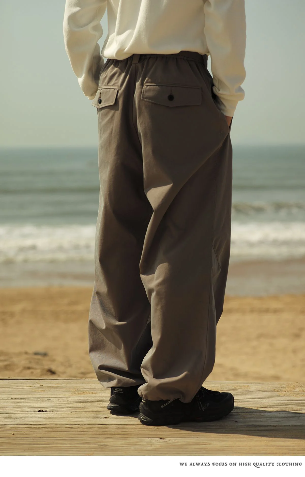 Elastic-Waist Wide-Leg Trousers - Image 5