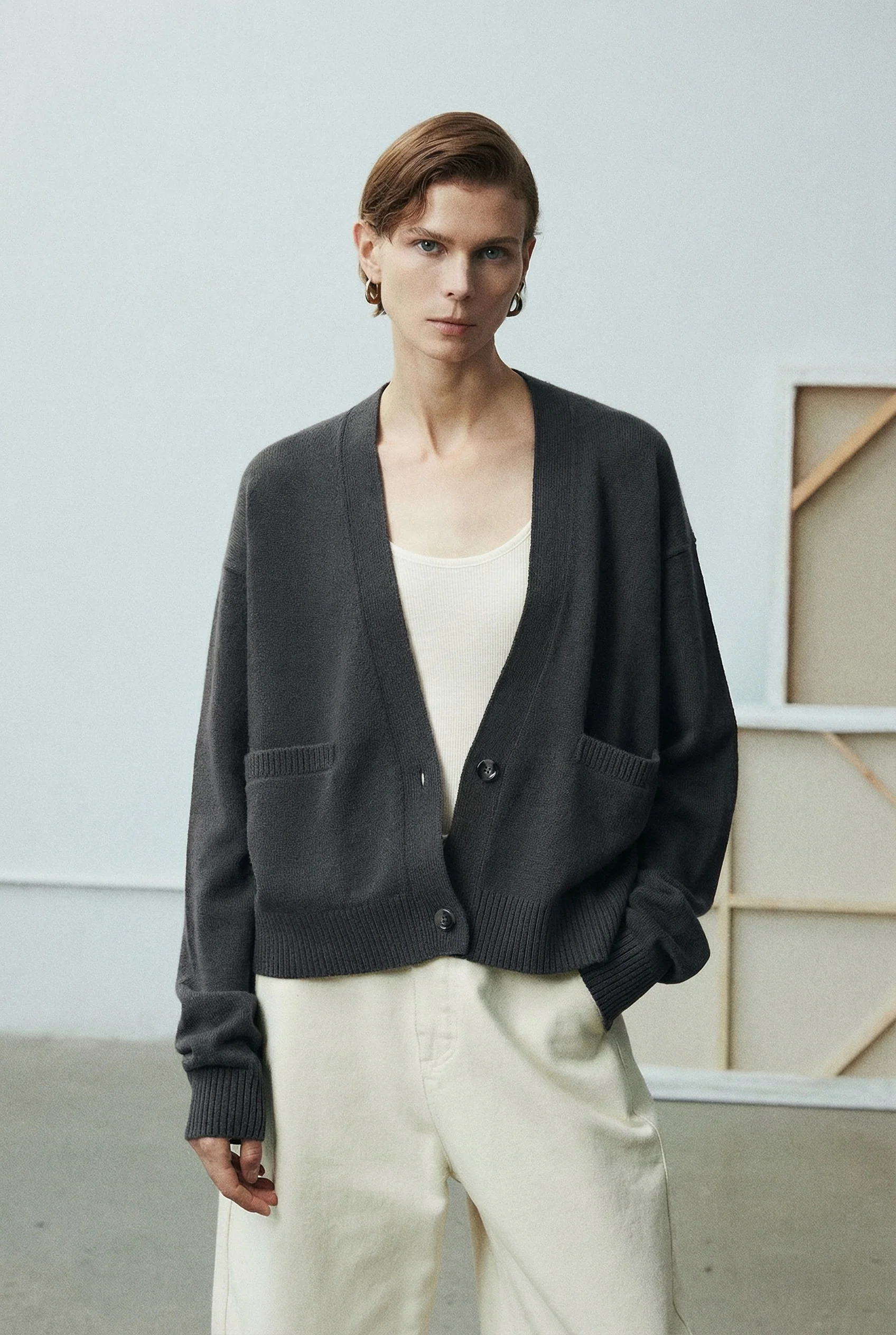 Elegant Knitwear Collection - Image 3