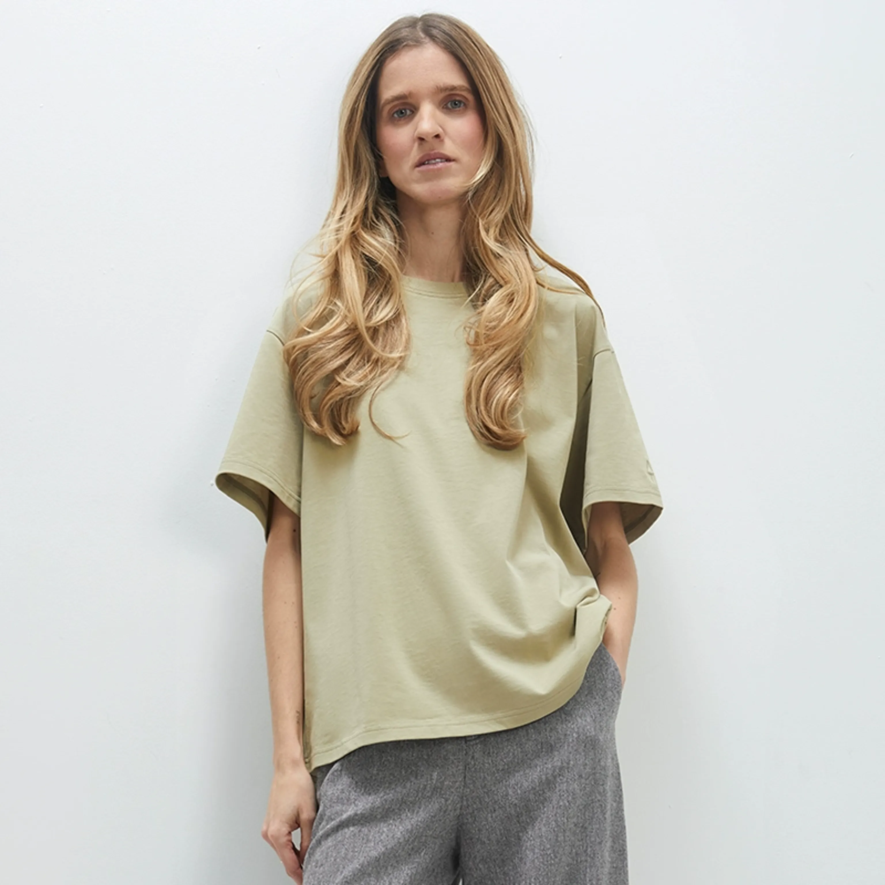 Evie Oversize Cotton Tee - Image 6