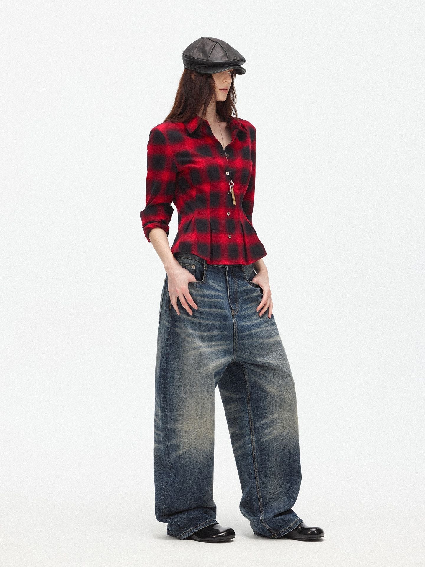 Faded Wide-Leg Jeans - Image 5