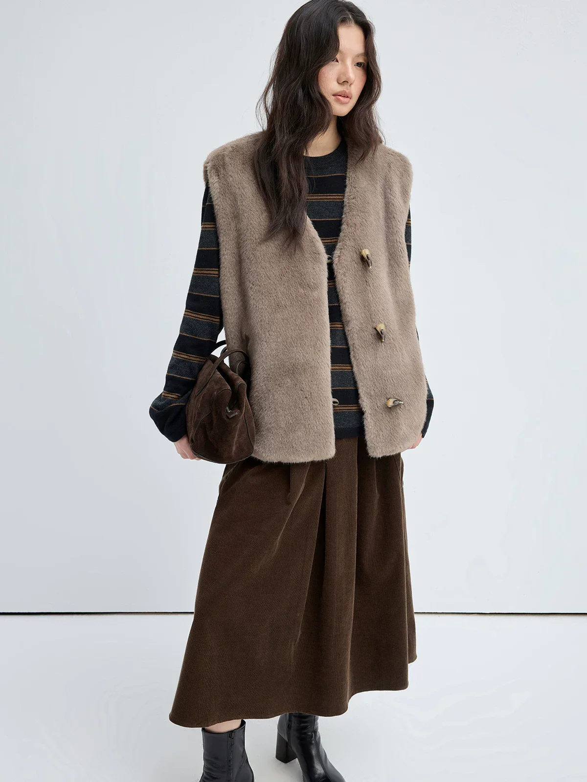Faux Fur Vest - Image 2