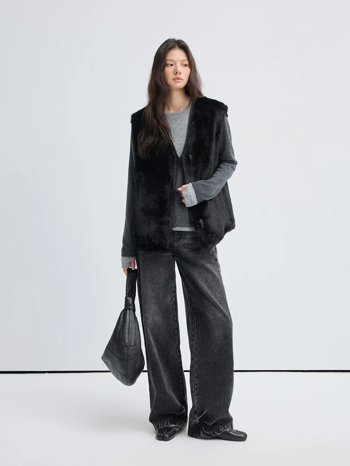 Faux Fur Vest - Image 3
