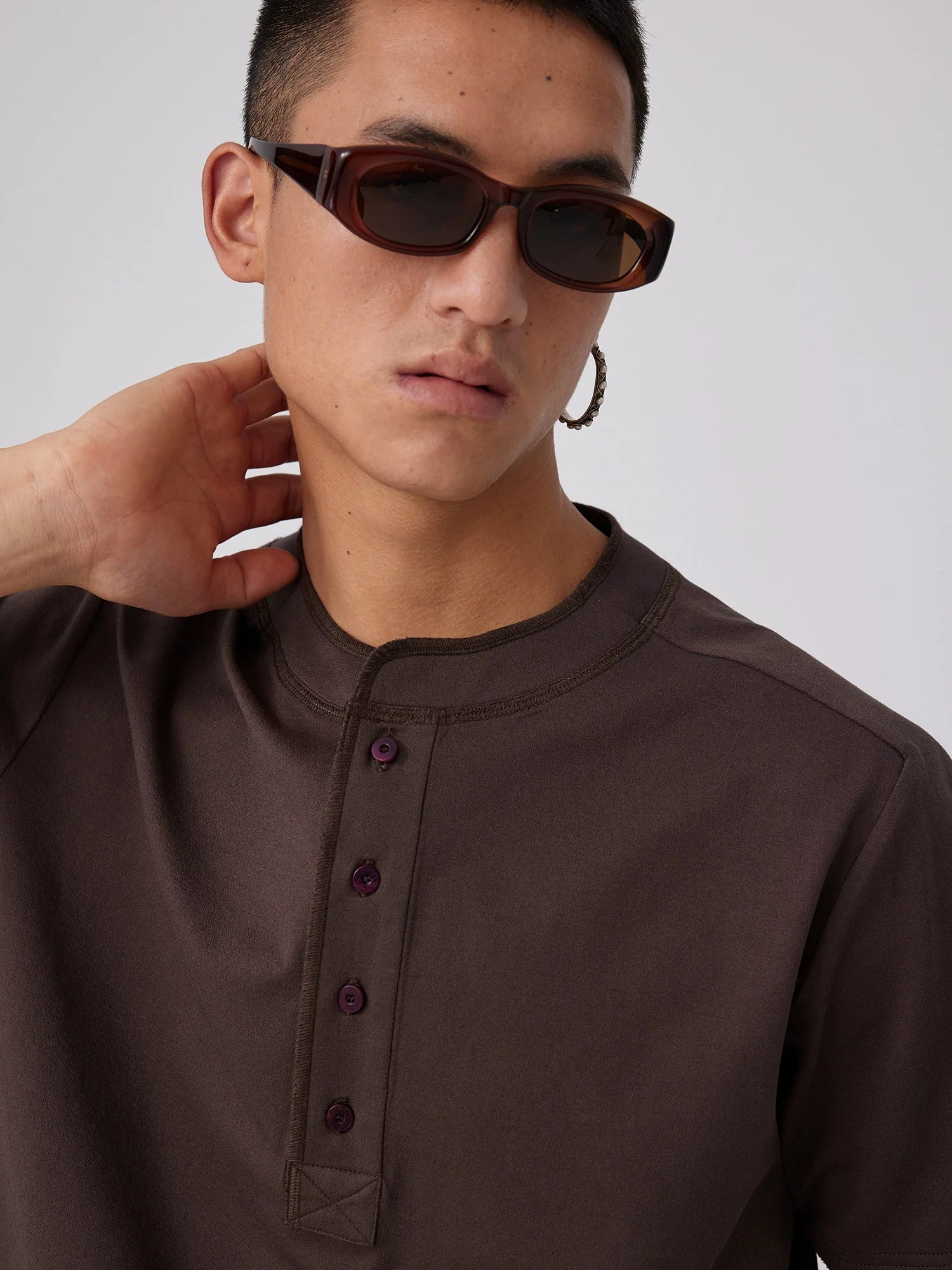 Faux-Layer Raw-Edge Henley Tee - Image 5