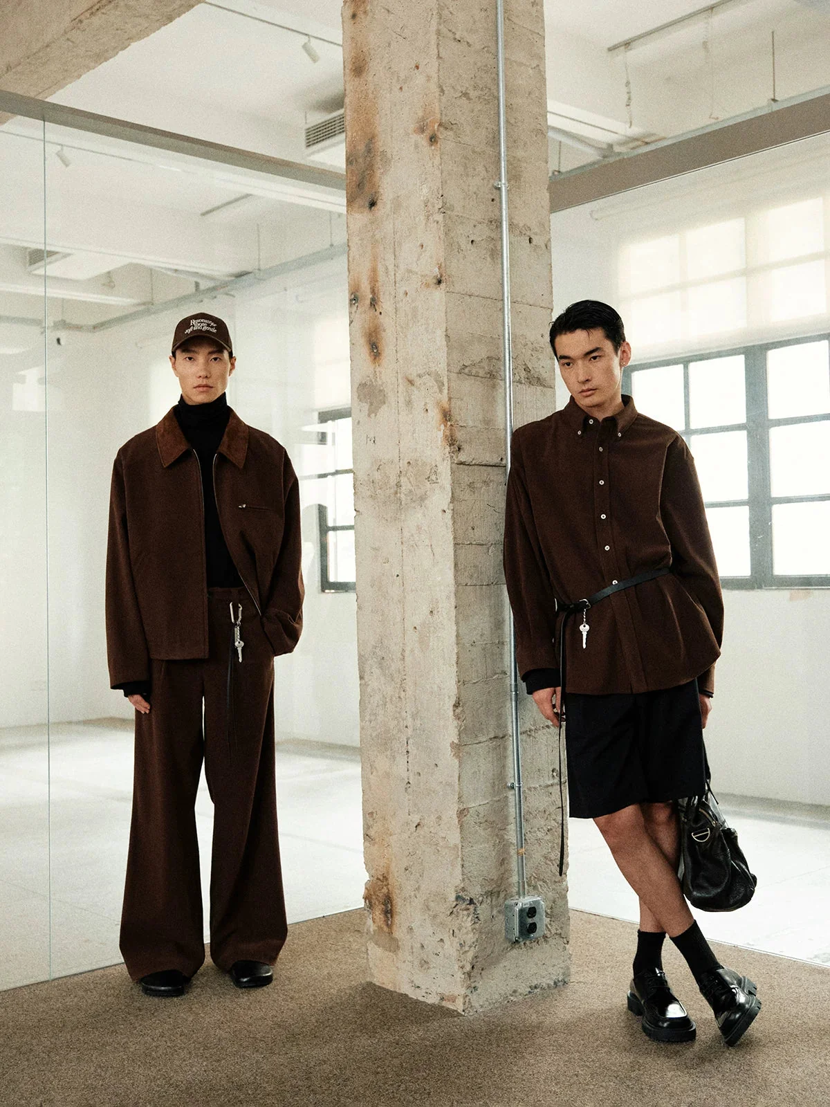 Fine Corduroy Contrast Collar Zip Jacket