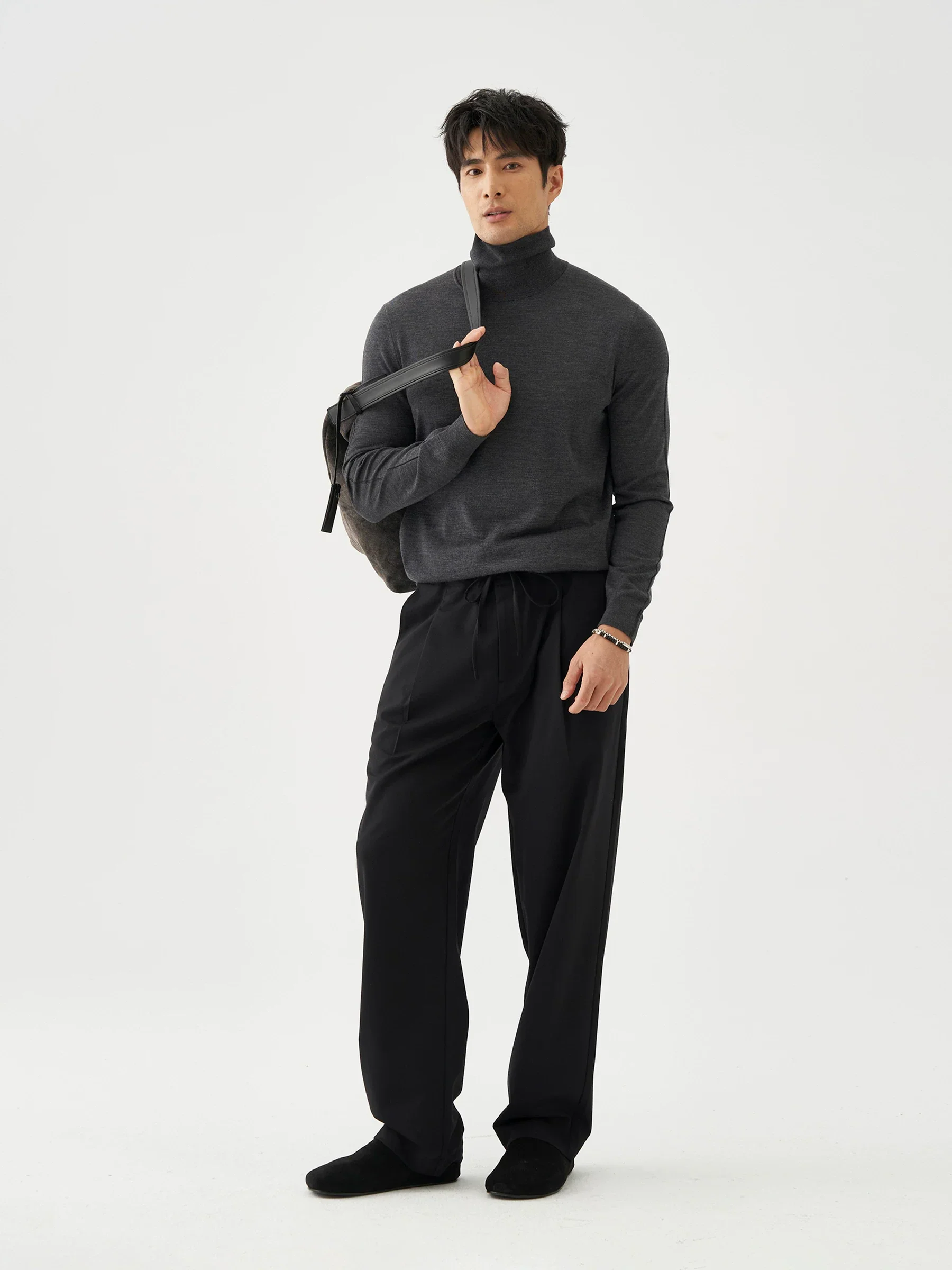 Fine Knit Turtleneck - Image 3