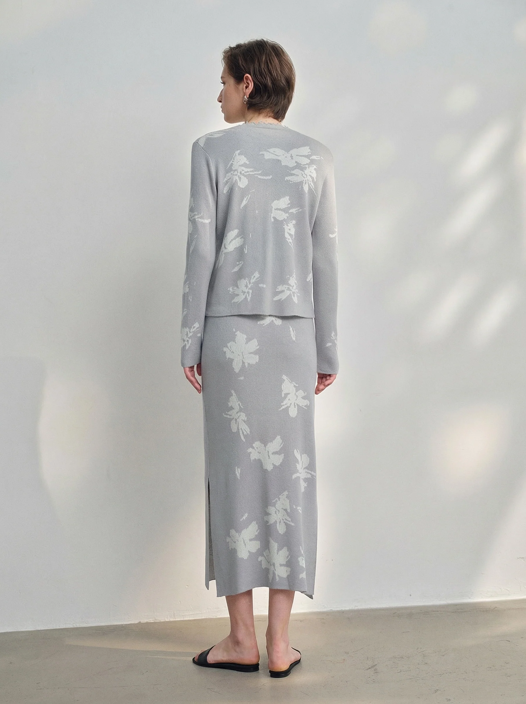 Floral Jacquard Merino Wool Knit Set - Image 3