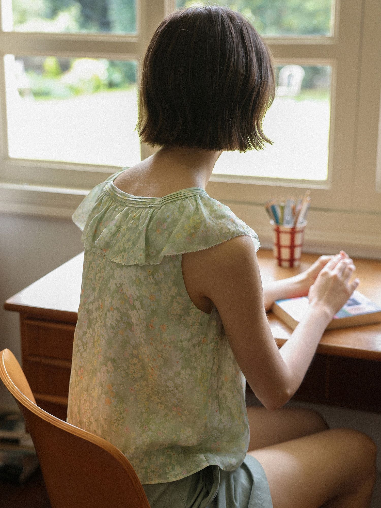 Floral Ruffle Blouse - Image 2
