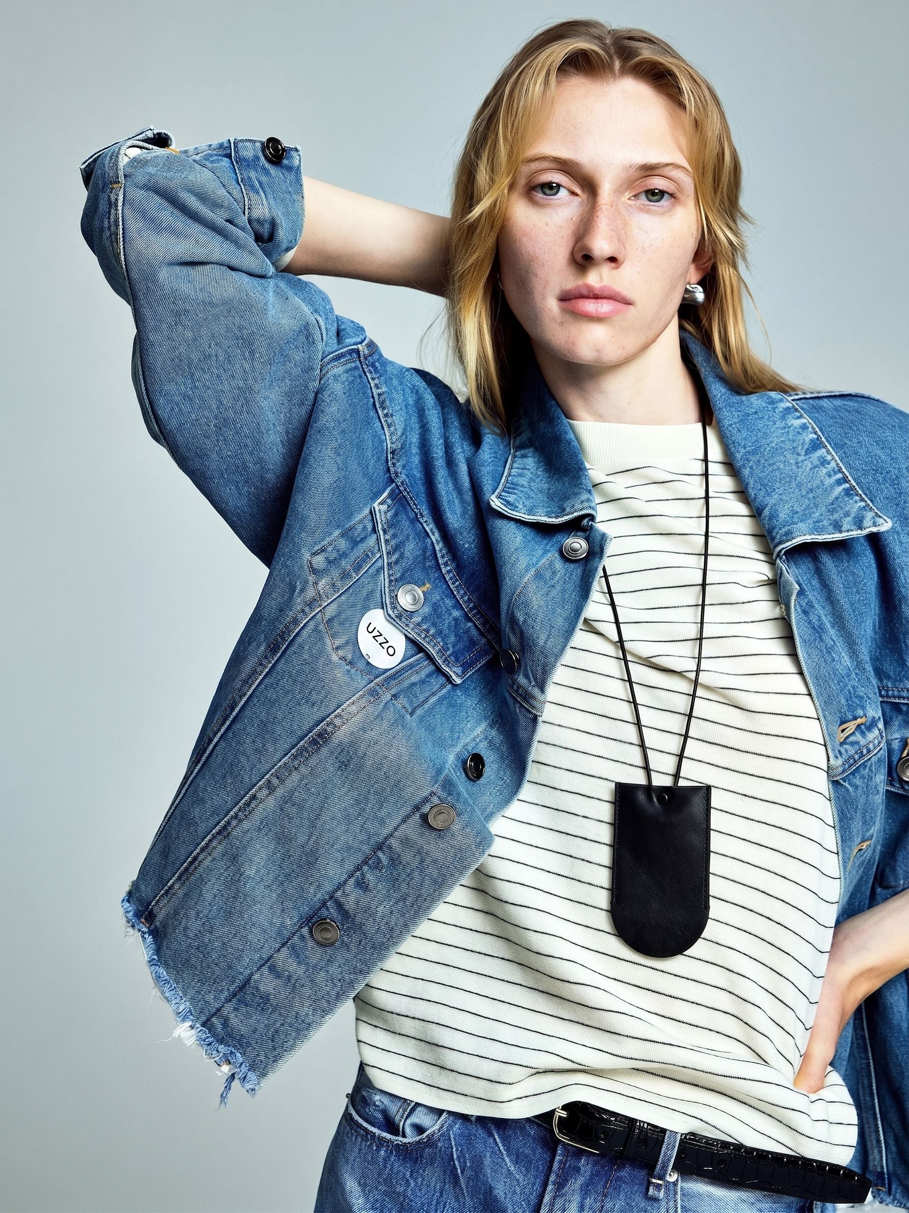 Frayed Hem Denim Jacket - Image 3