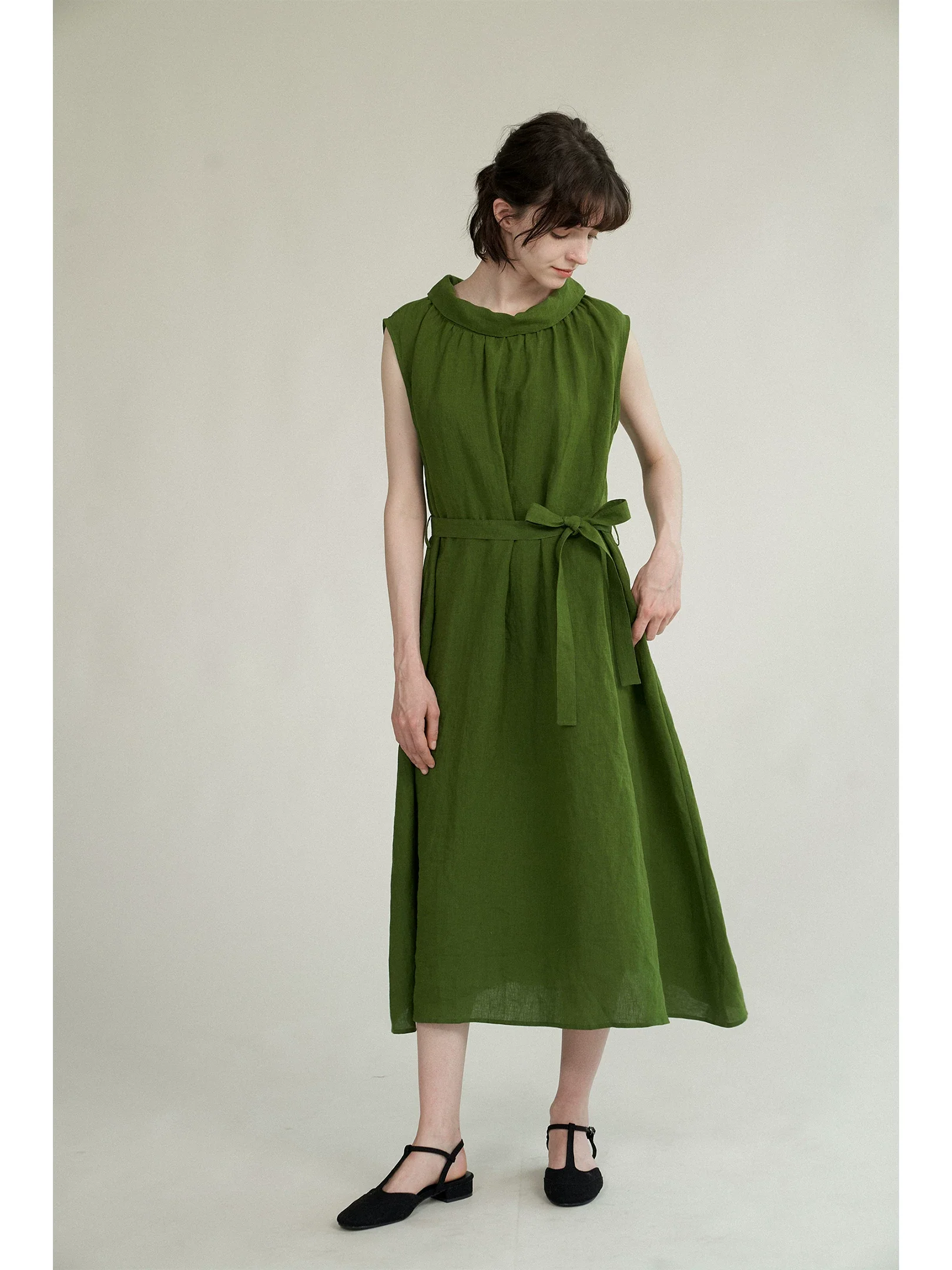 Gathered Neck Linen Belted Midi Dress - Image 5