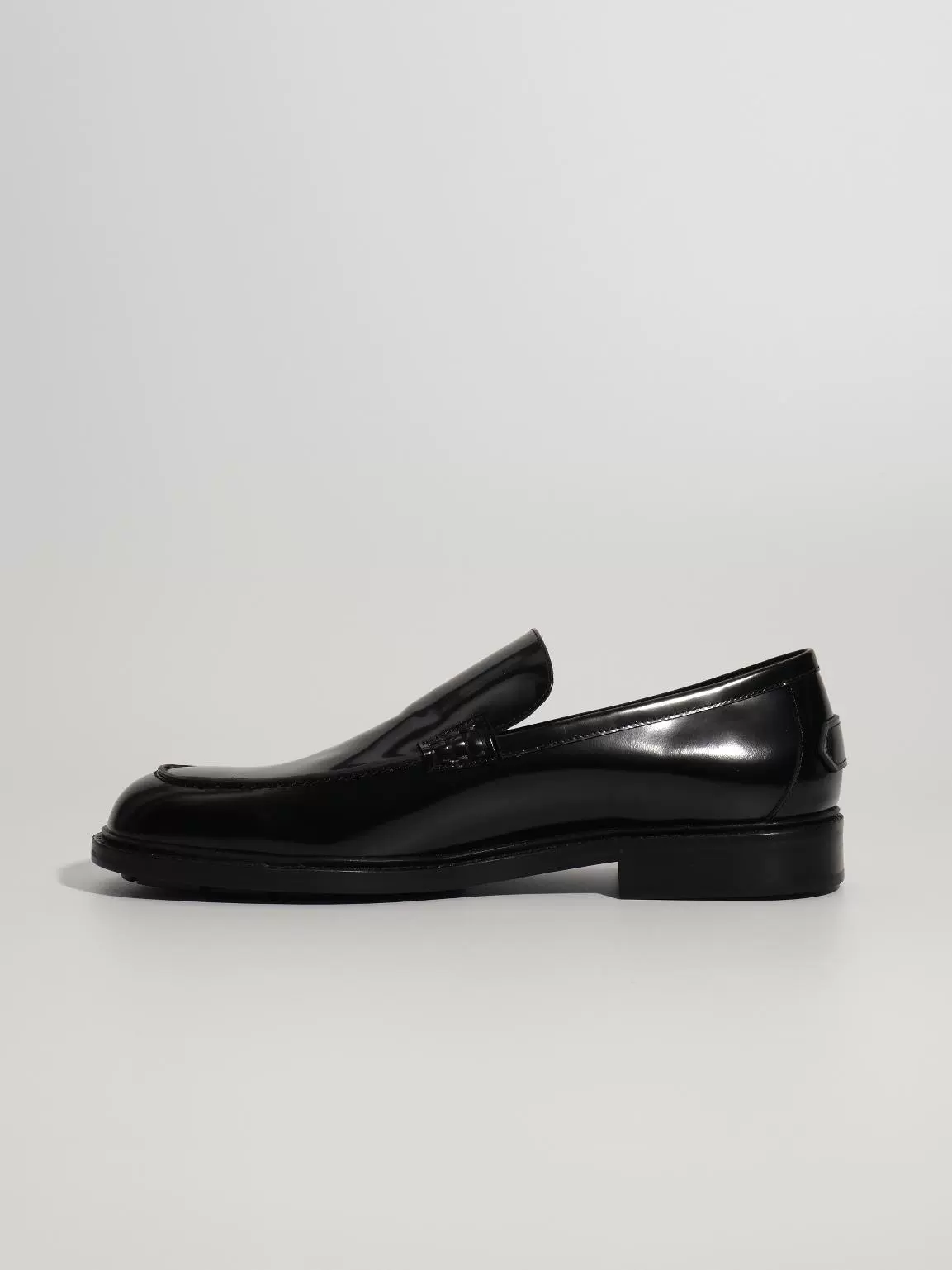 Glossy Leather Loafers