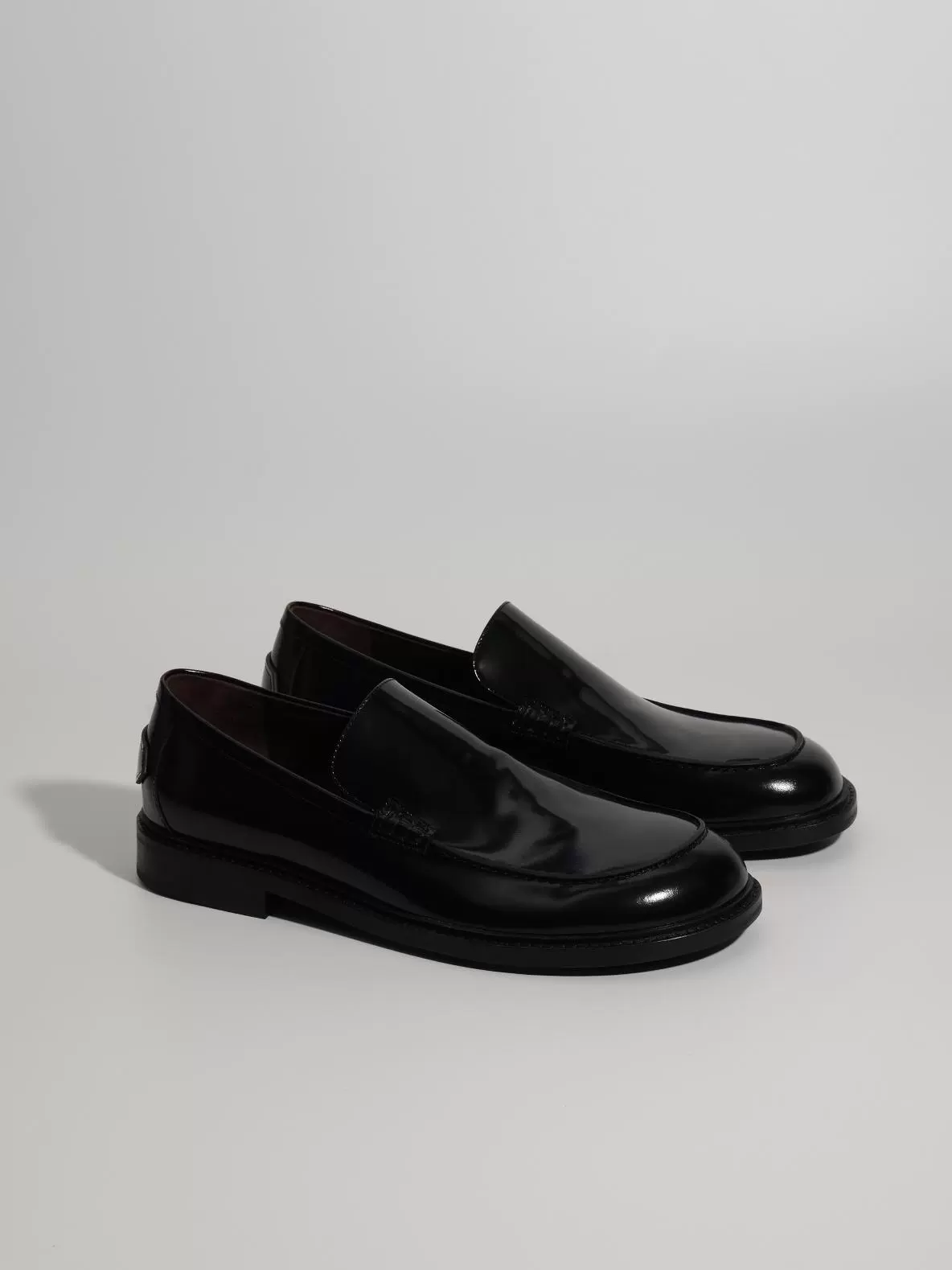 Glossy Leather Loafers - Image 2