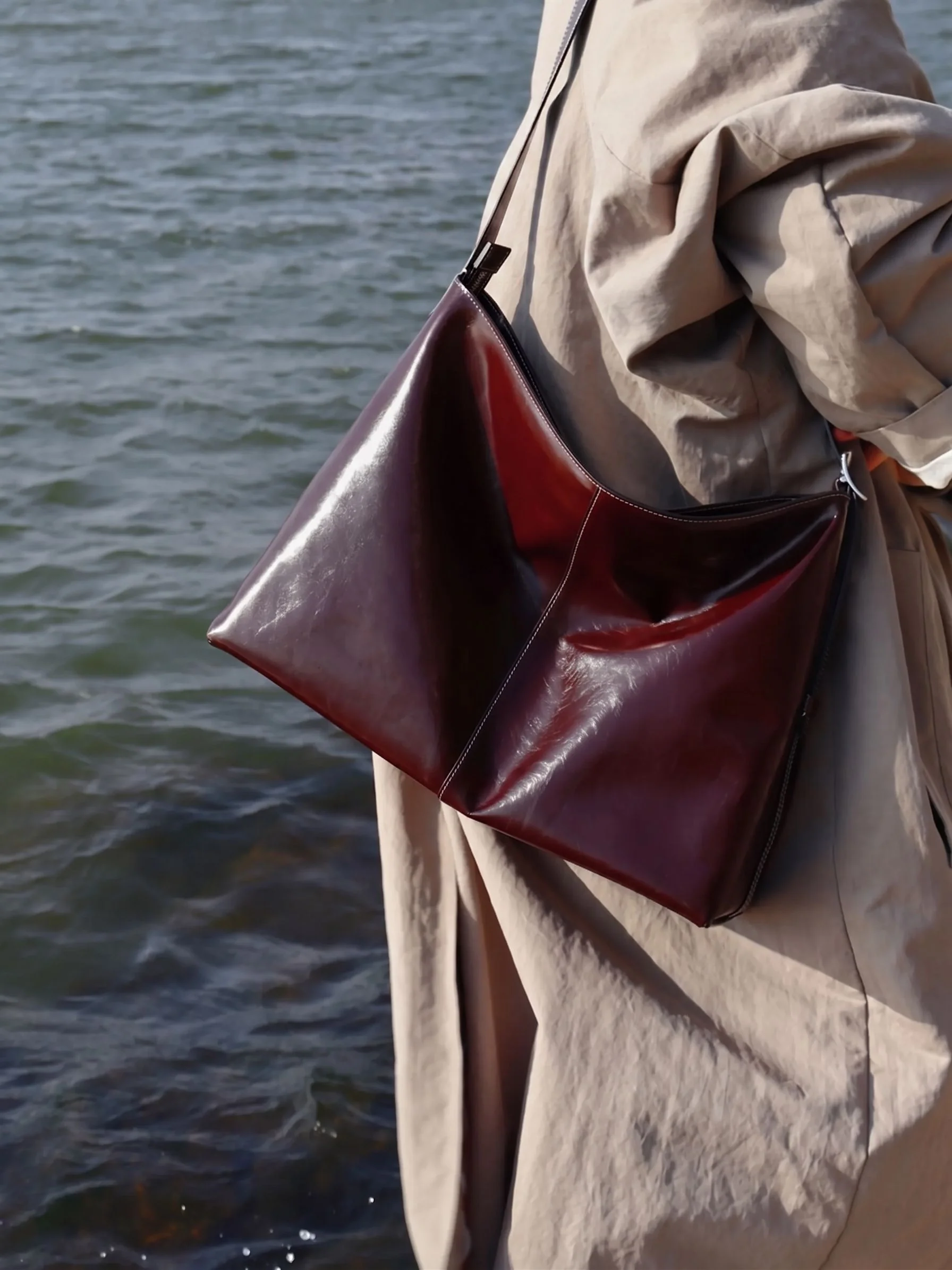 Glossy Top Grain Leather Hobo Bag - Image 5