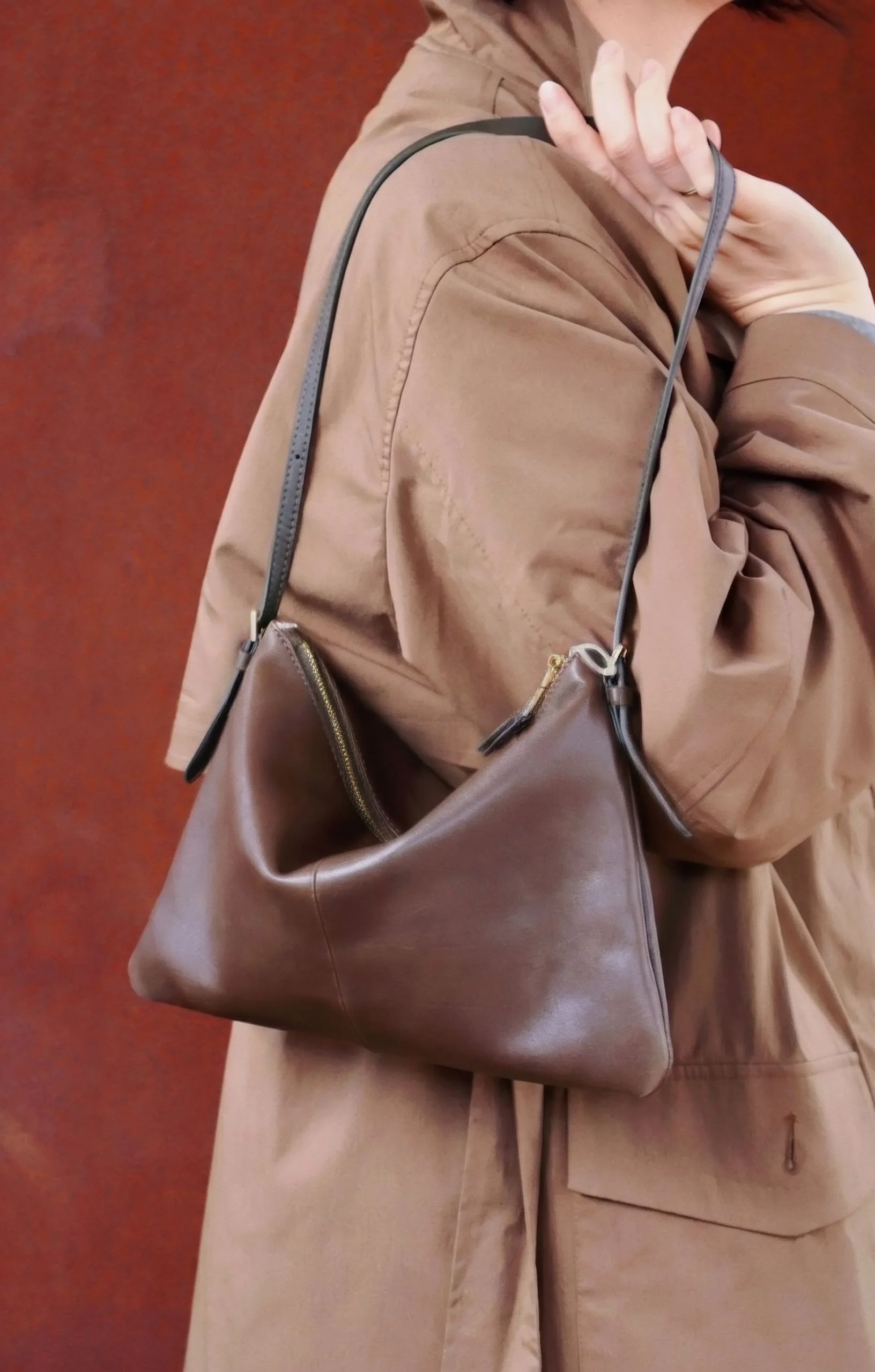 Glossy Top Grain Leather Shoulder Bag