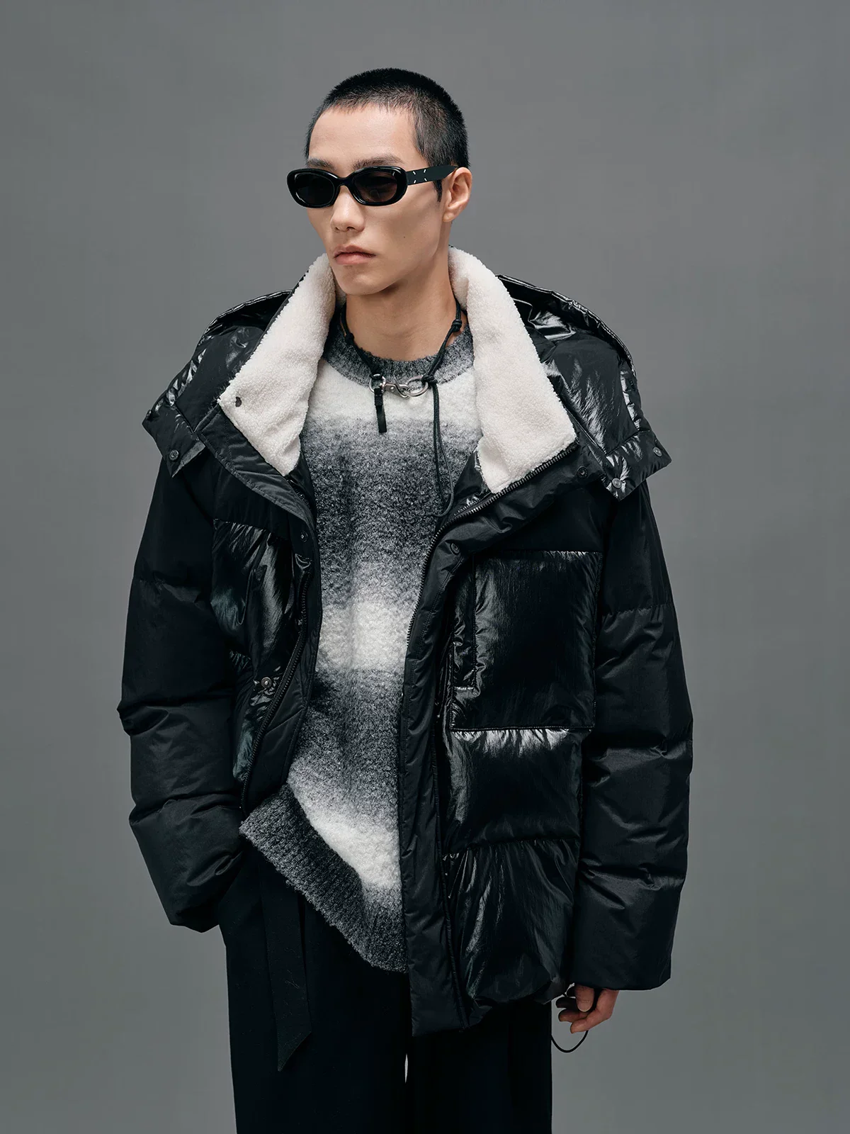 Gradient Stripe Fuzzy Crewneck Sweater - Image 3