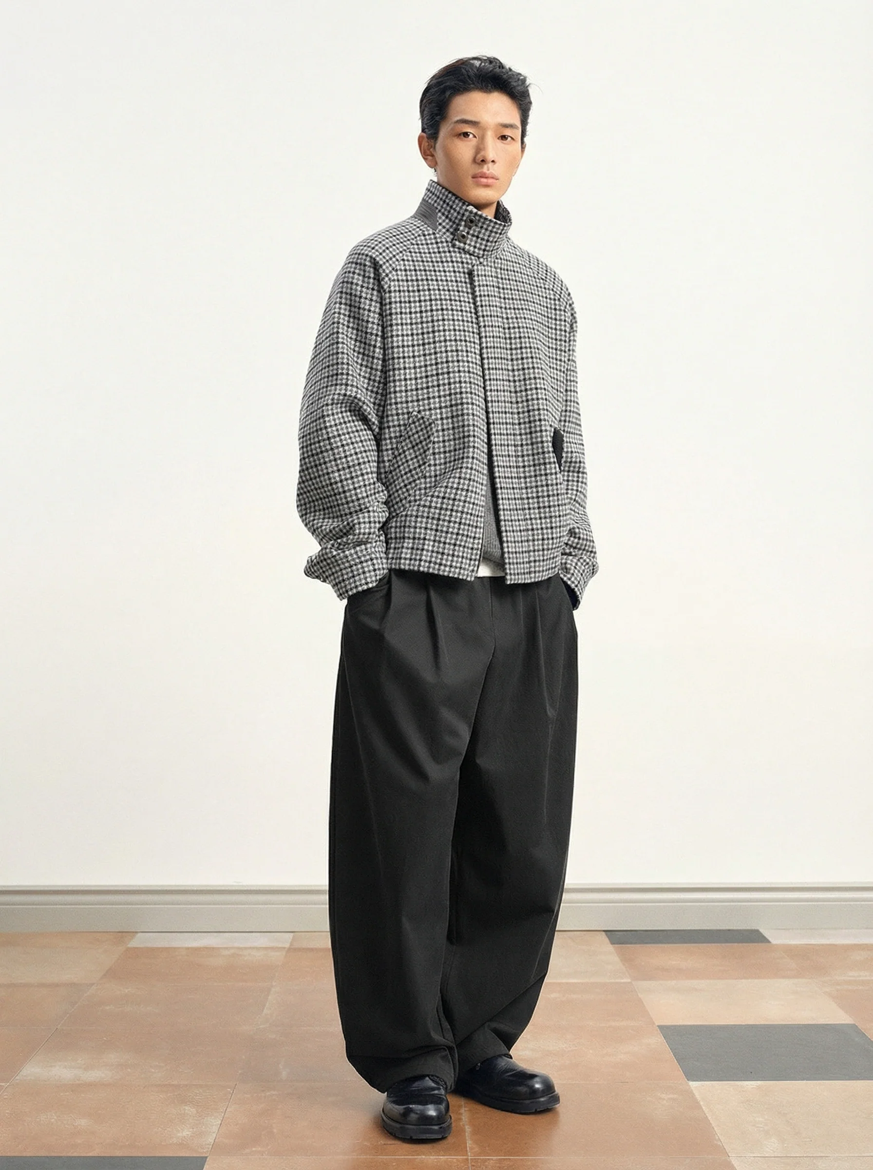Grey Houndstooth Stand-Collar Tweed Jacket - Image 3