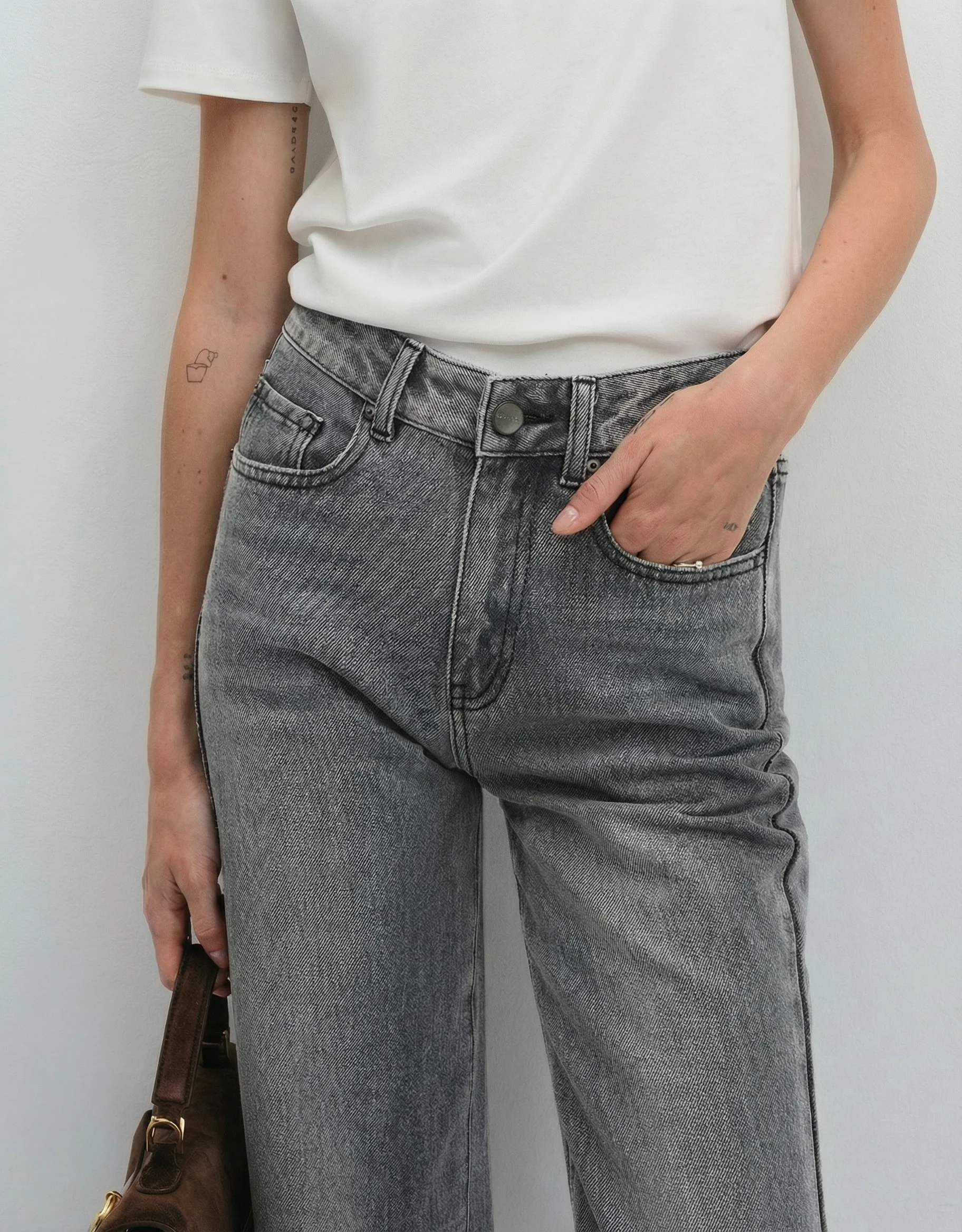 Grey Straight Jeans - Image 5