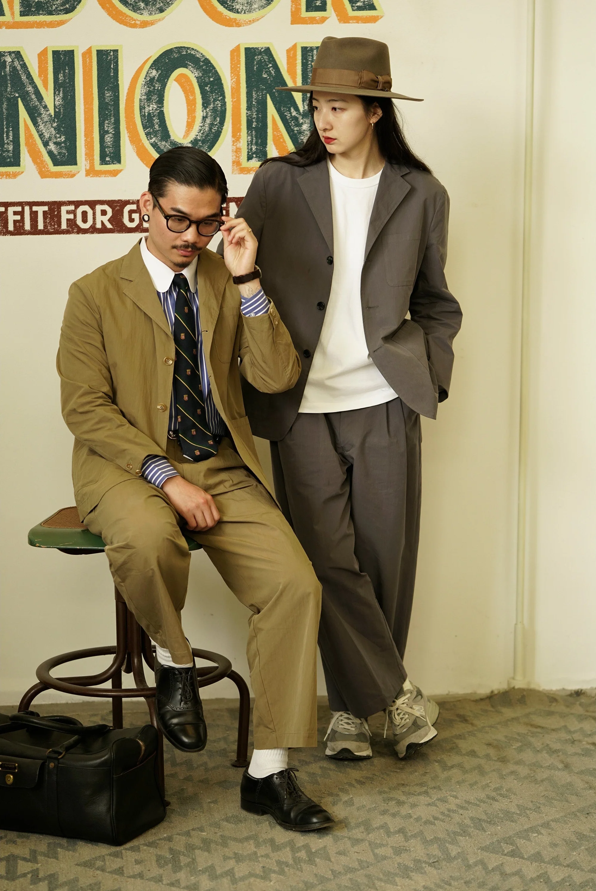 Grey Summer Suit Jacket - Image 3