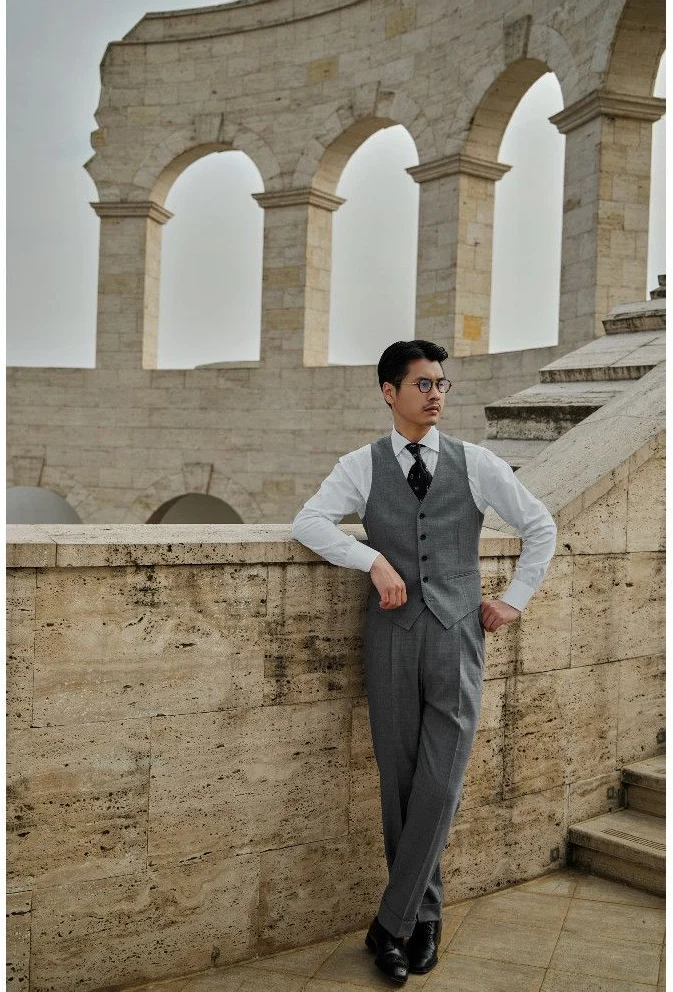 Grey Vest - Image 3