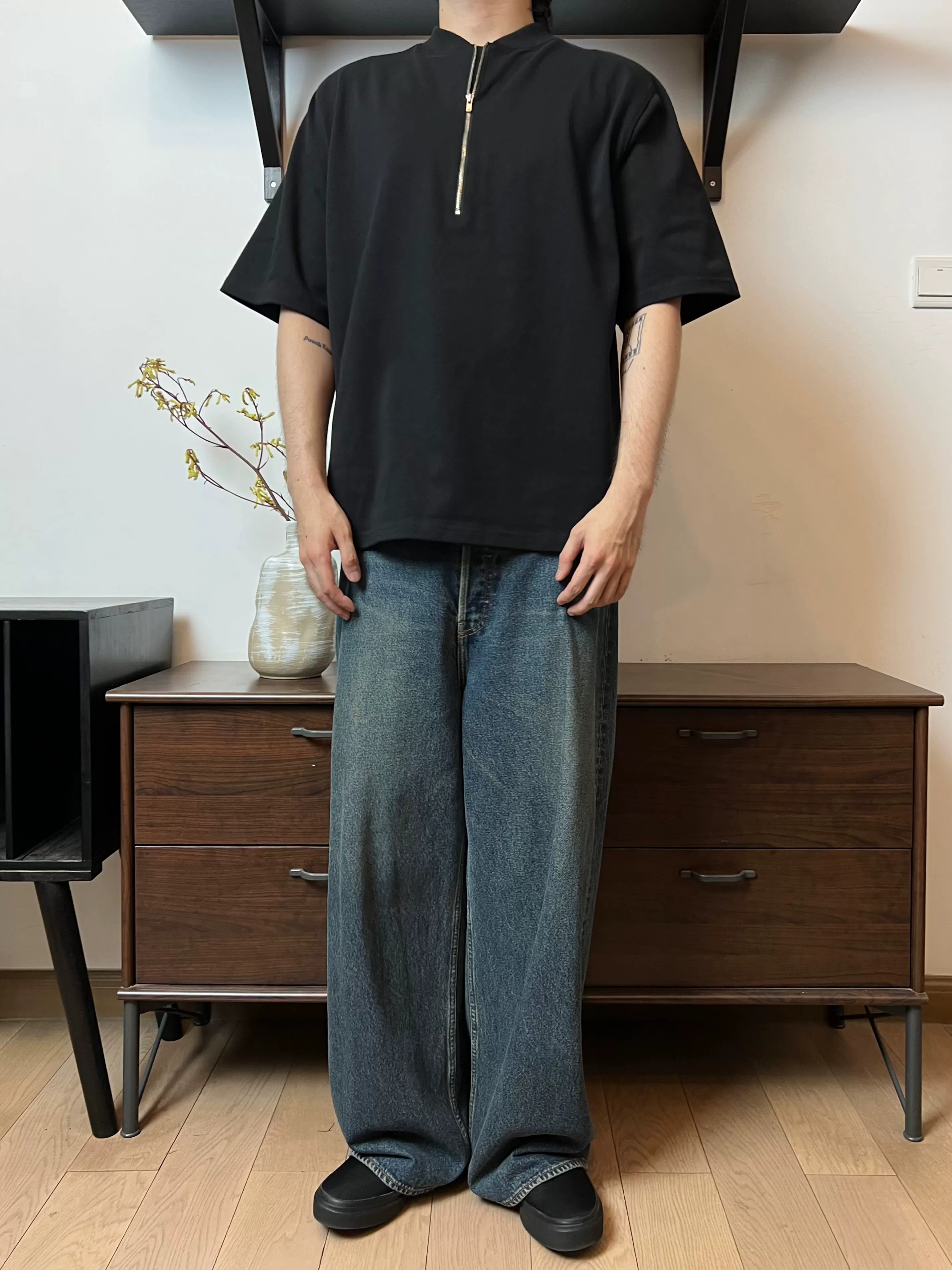 Half-Zip Mockneck Tee