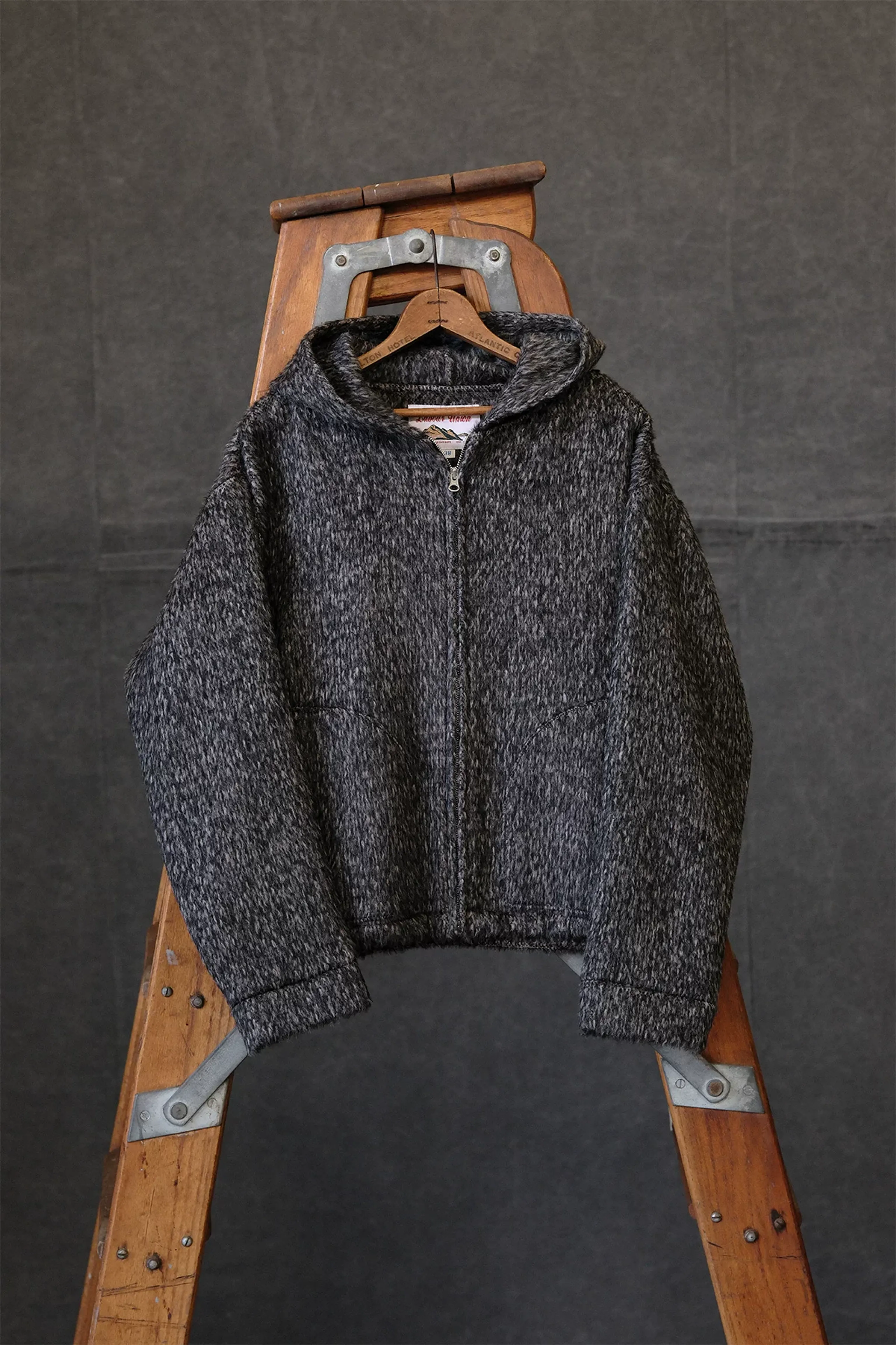 Heavy Wool Drawstring Zipper Jacket - Image 6