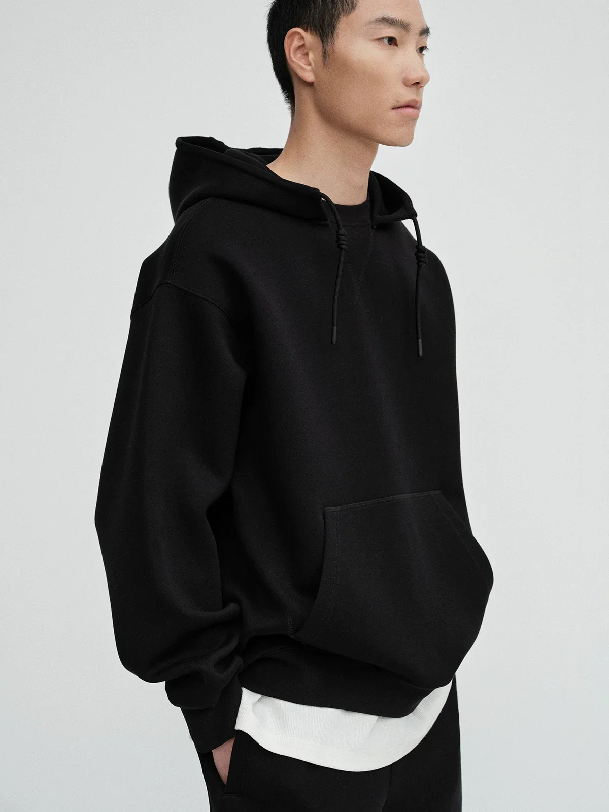 Heavyweight Air-Layer Hoodie & Straight-Leg Sweatpants - Image 4