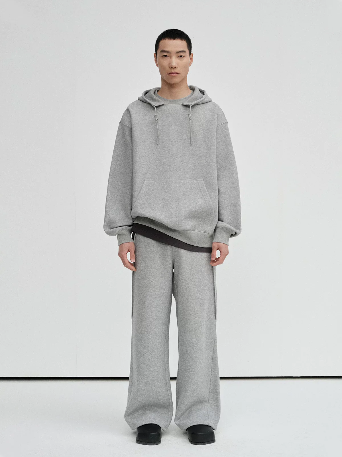 Heavyweight Air-Layer Hoodie & Straight-Leg Sweatpants - Image 5