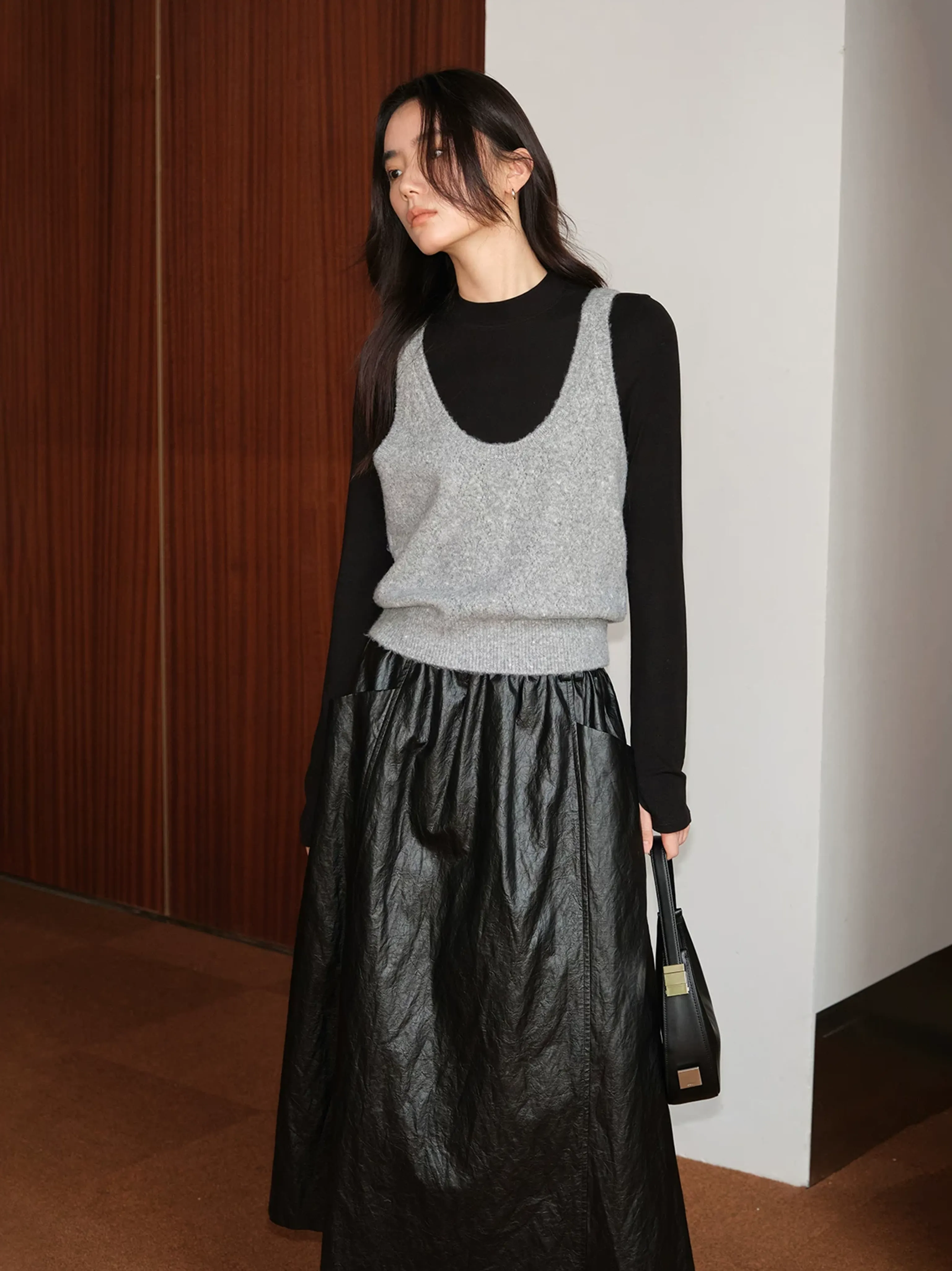 High Elastic Turtleneck Sweater - Image 2