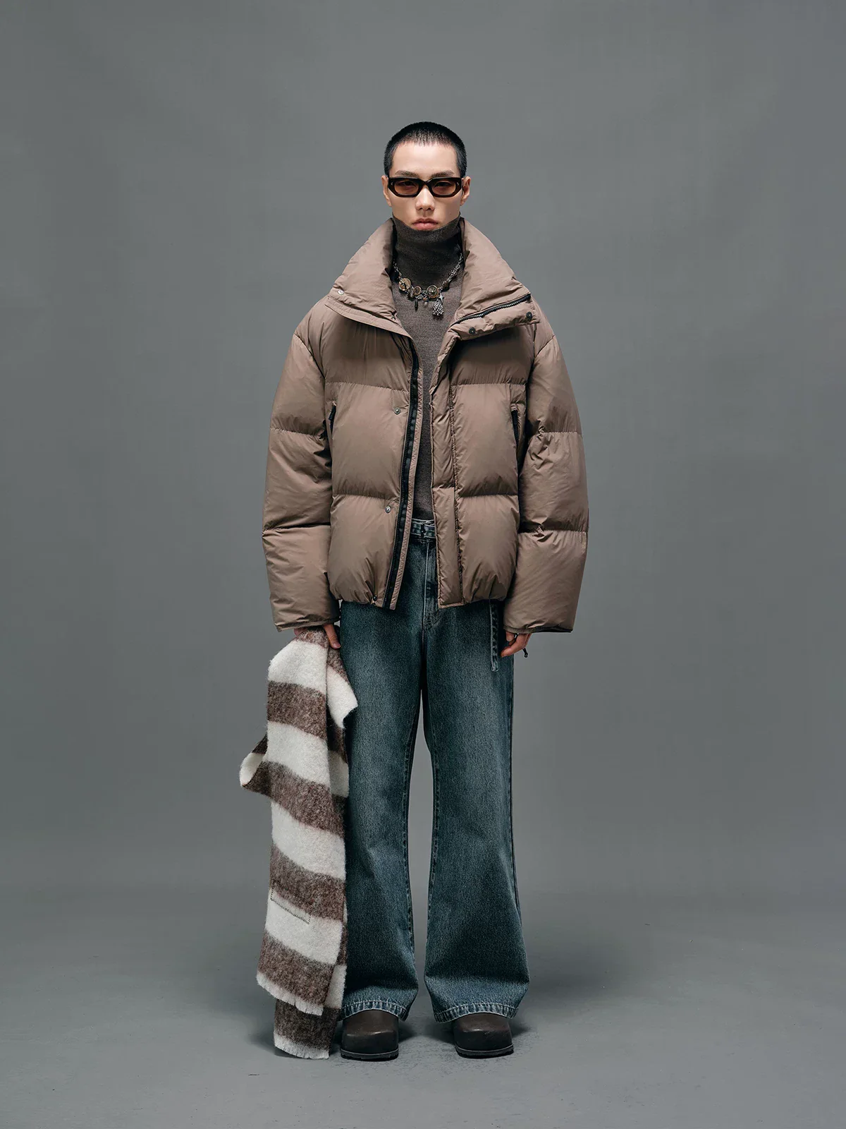 High Neck Wide-Quilt Down Jacket