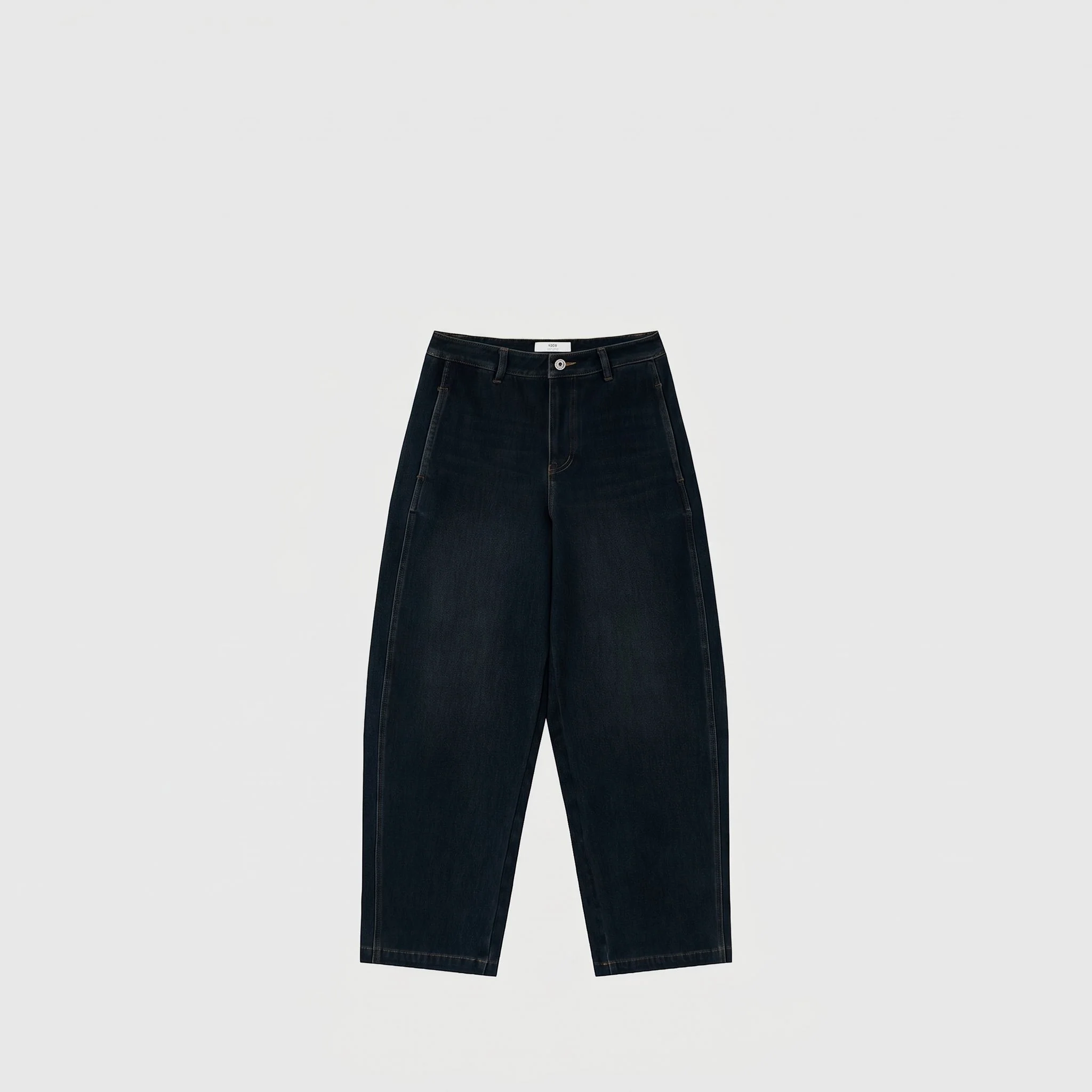 High-Rise Wide Jeans - Image 6