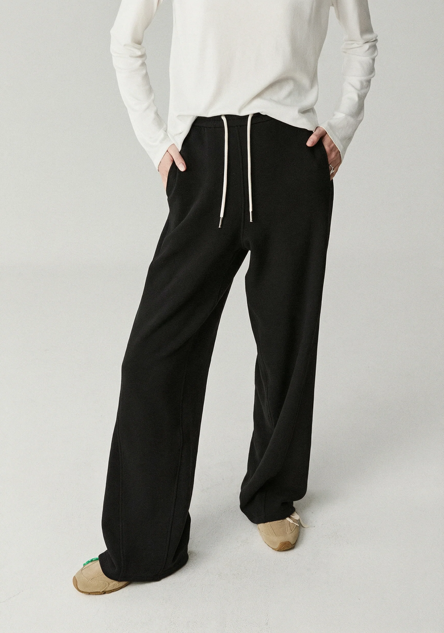 High-Rise Wide-Leg Drawstring Pants - Image 6