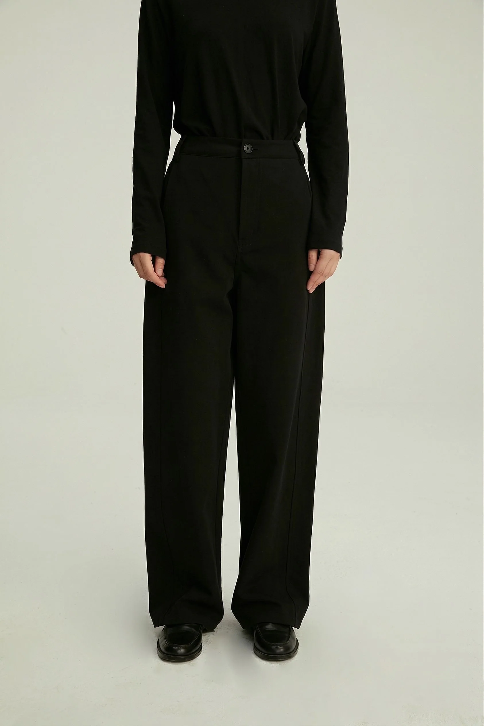 High-Rise Wide Trousers - Image 5