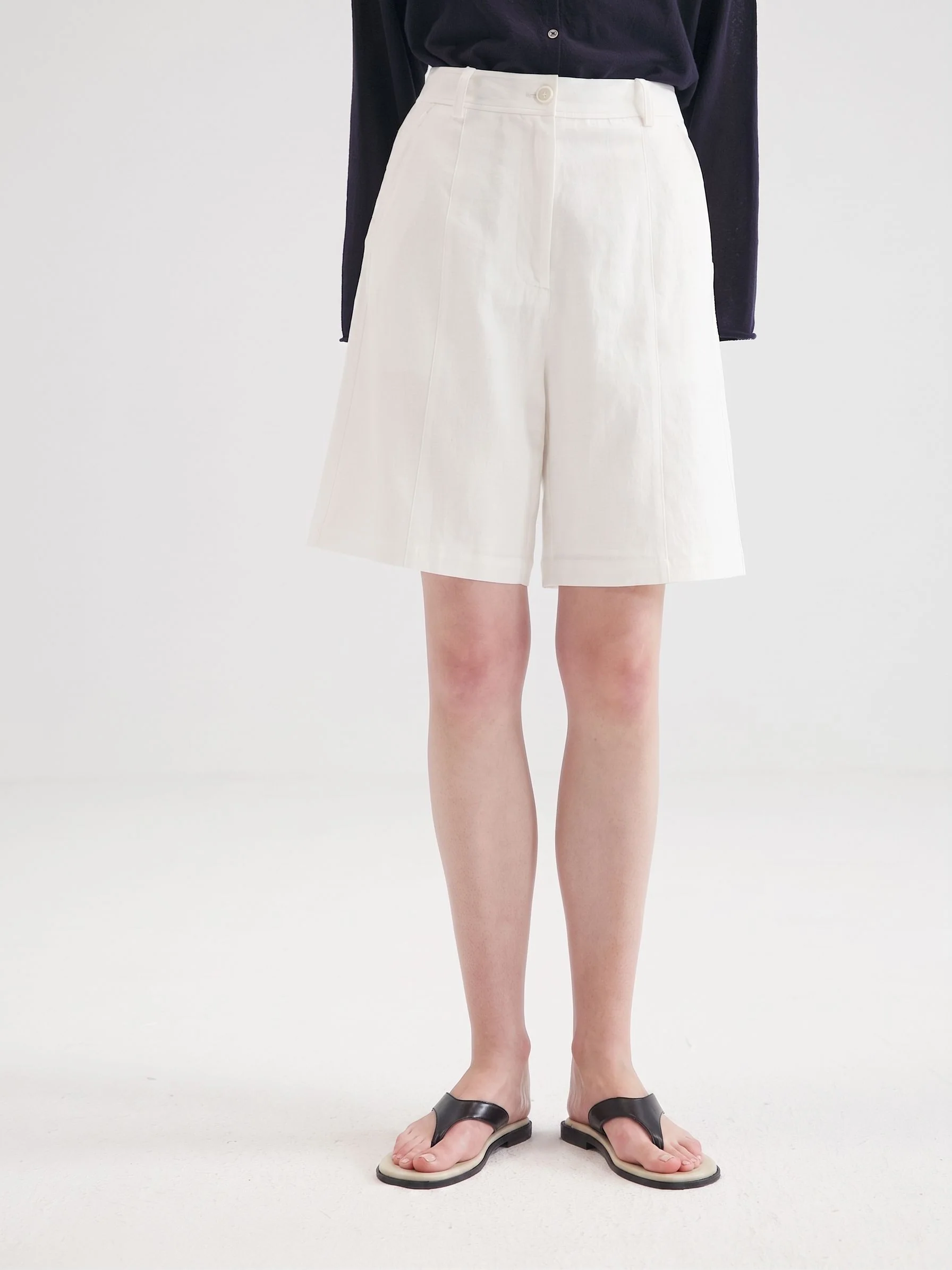 High-Waist Bermuda Shorts - Image 8
