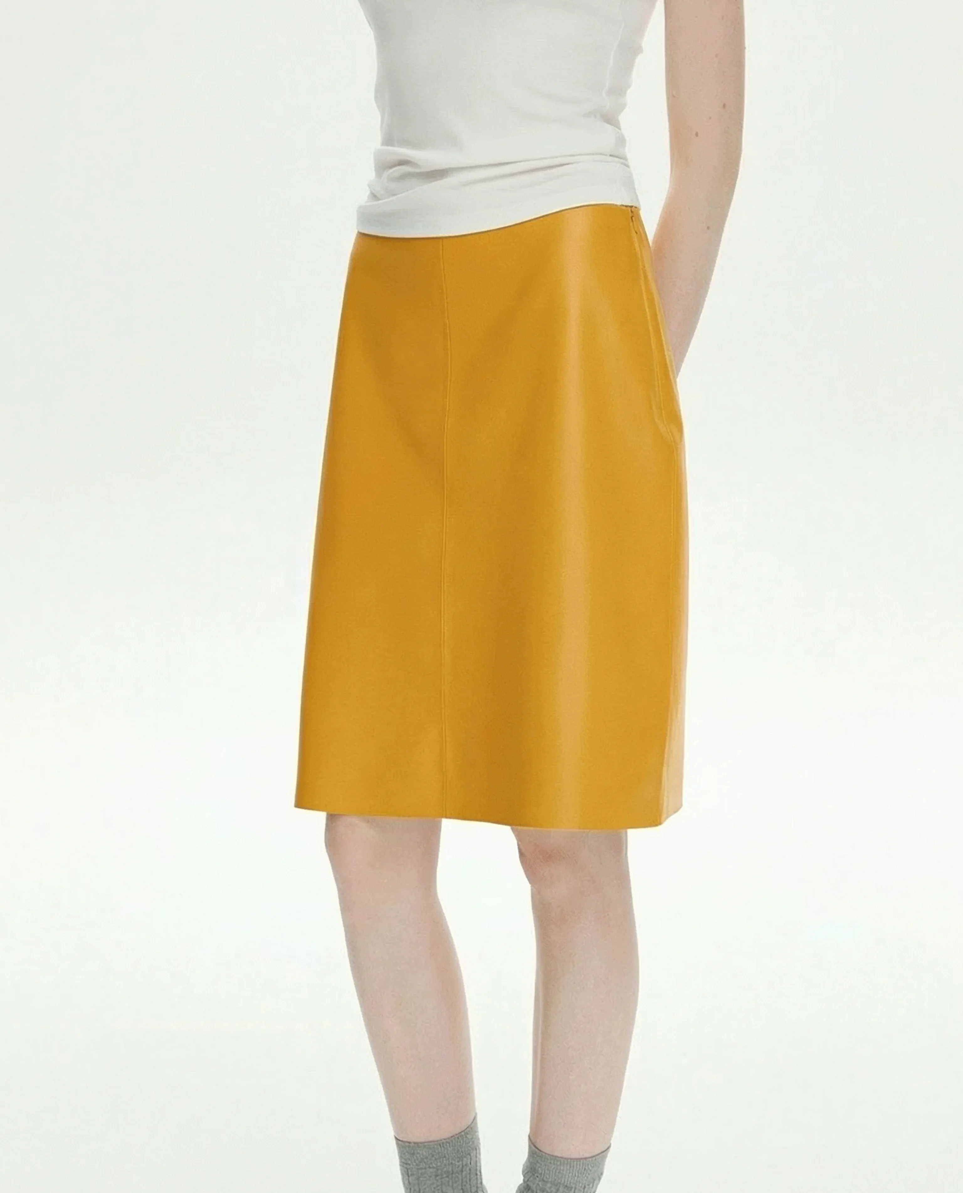 High-Waist Leather Skirt - Image 4