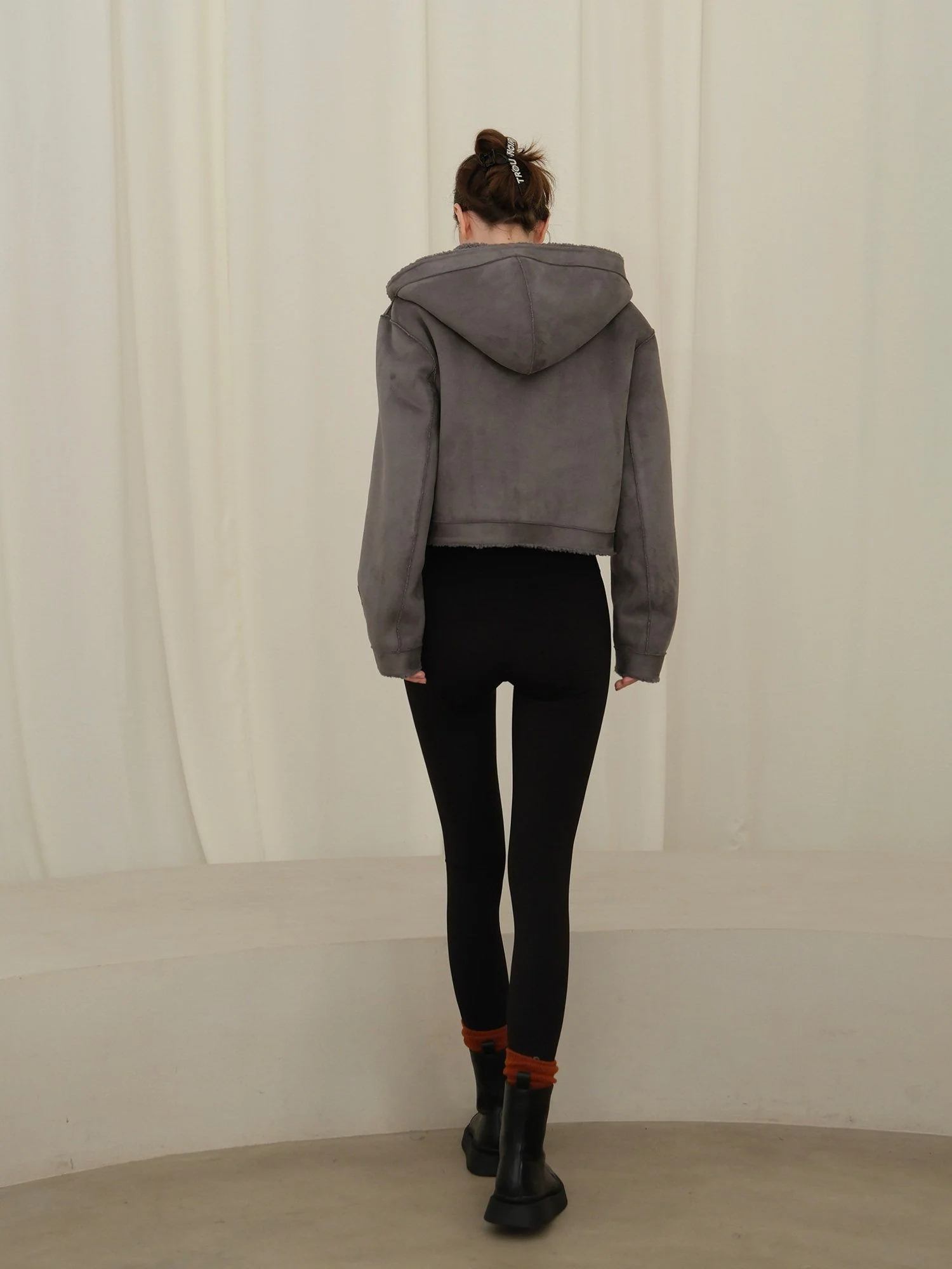 High-Waist Leggings - Image 4