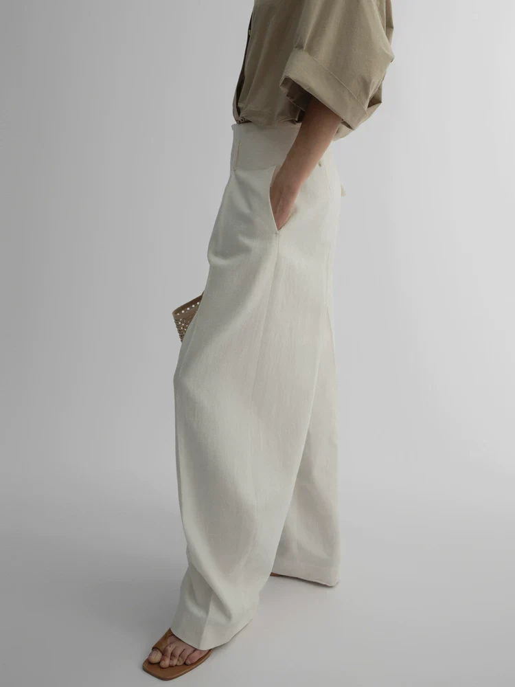 High-Waist Wide Trousers - Image 2