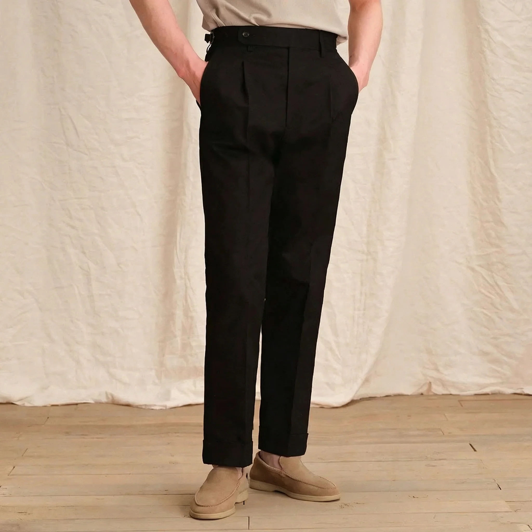 High-Waisted Pleated Trousers - Image 4
