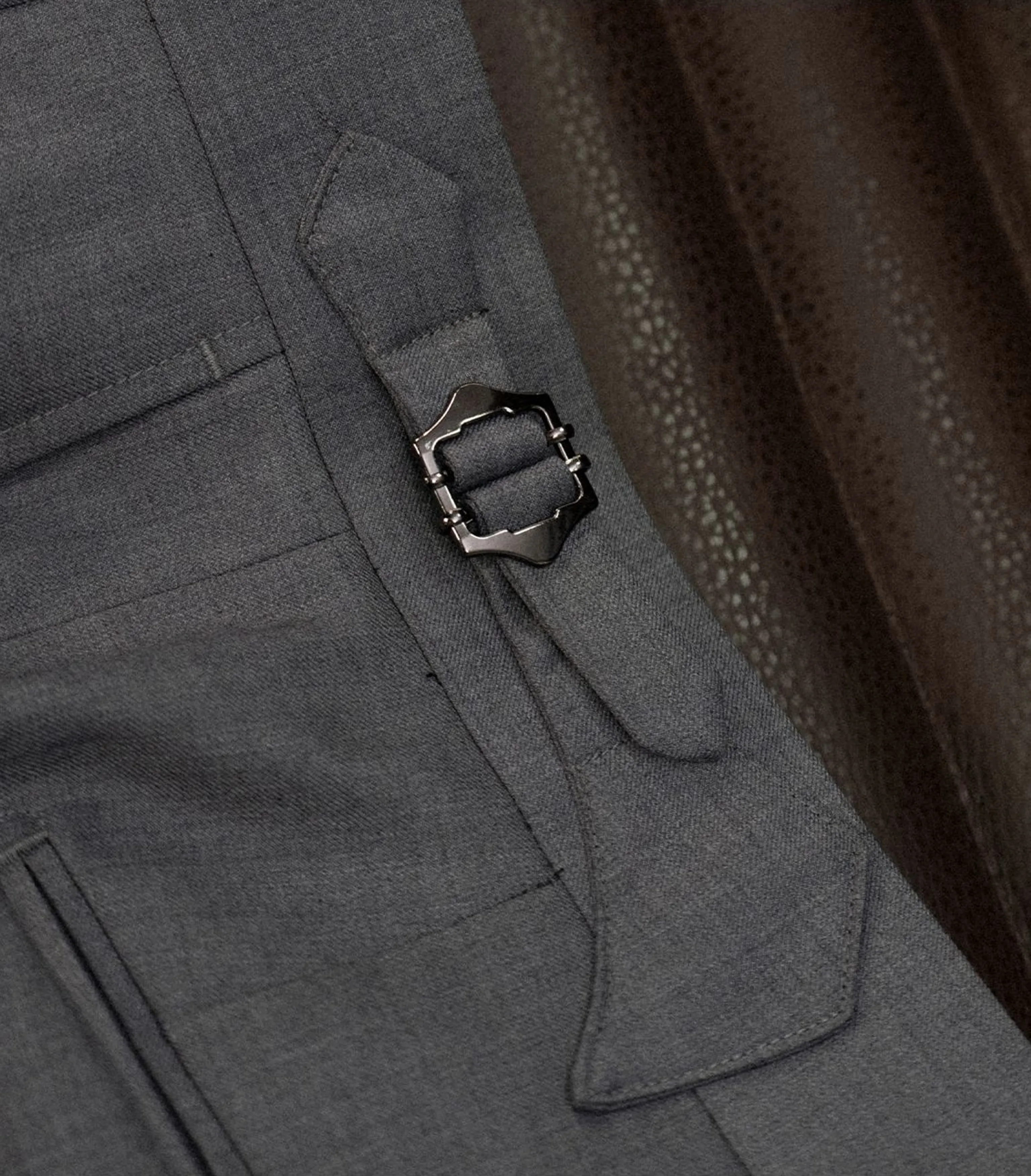 High-Waisted Pleated Trousers - Image 7