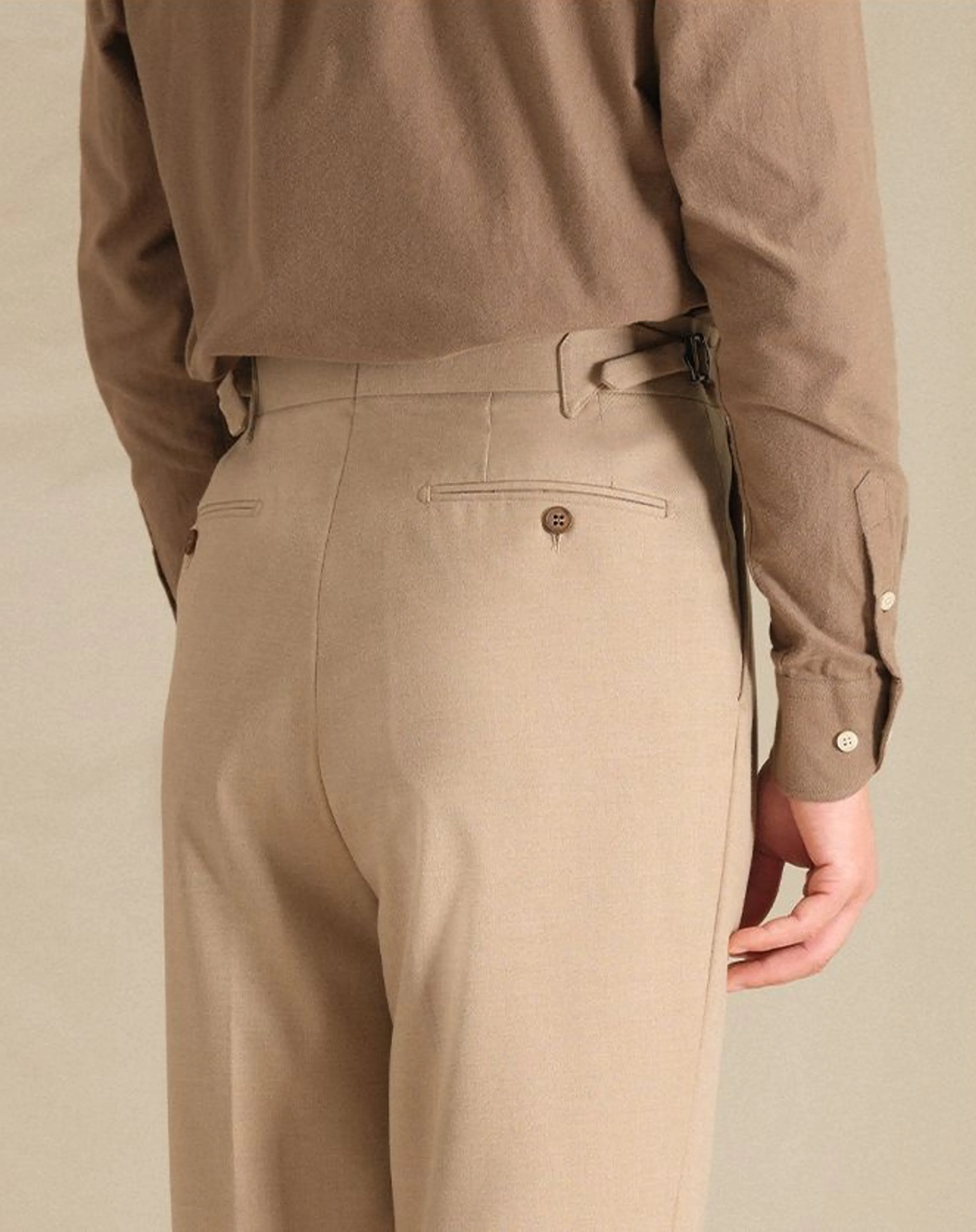 High-Waisted Pleated Trousers - Image 7