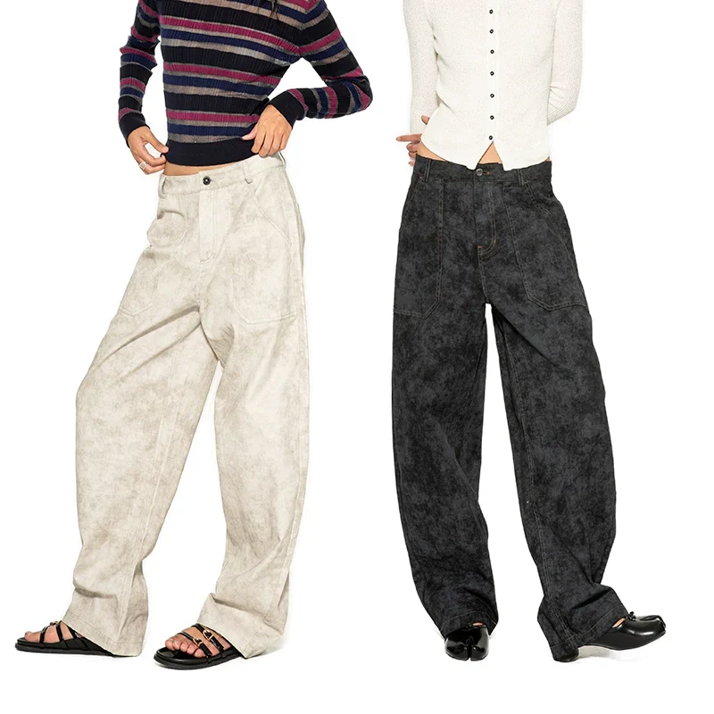 High-Waisted Wide-Leg Jeans - Image 2