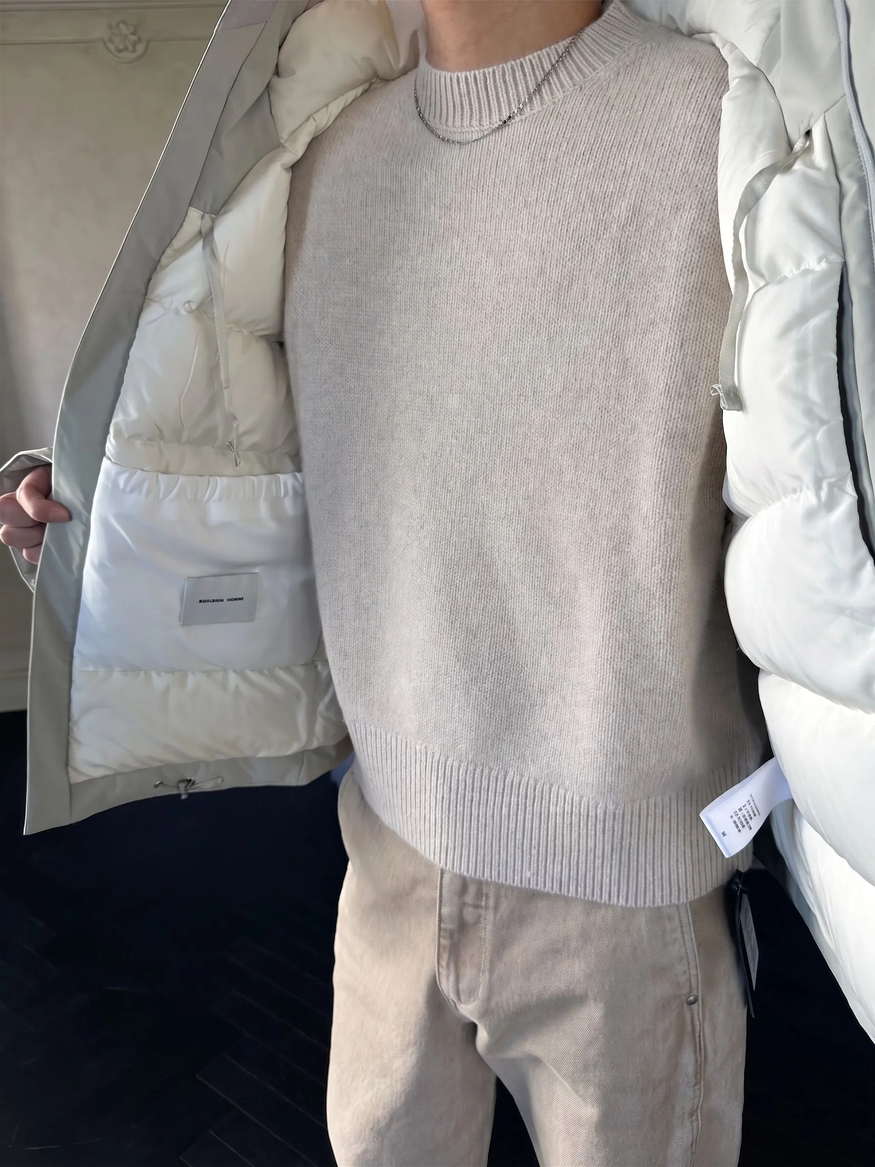 Hooded Puffer Jacket - Image 4