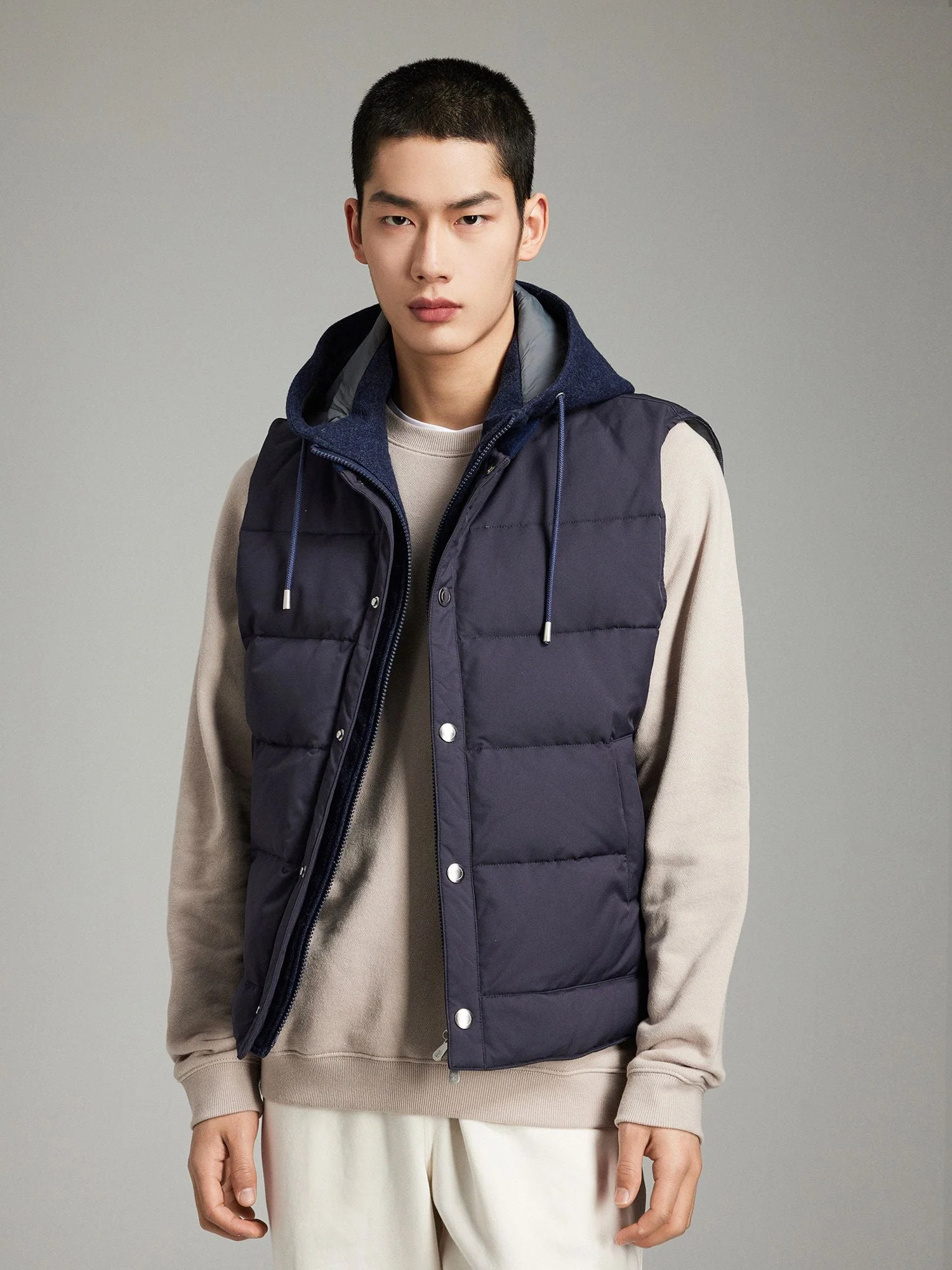 Hooded Puffer Vest - Image 5
