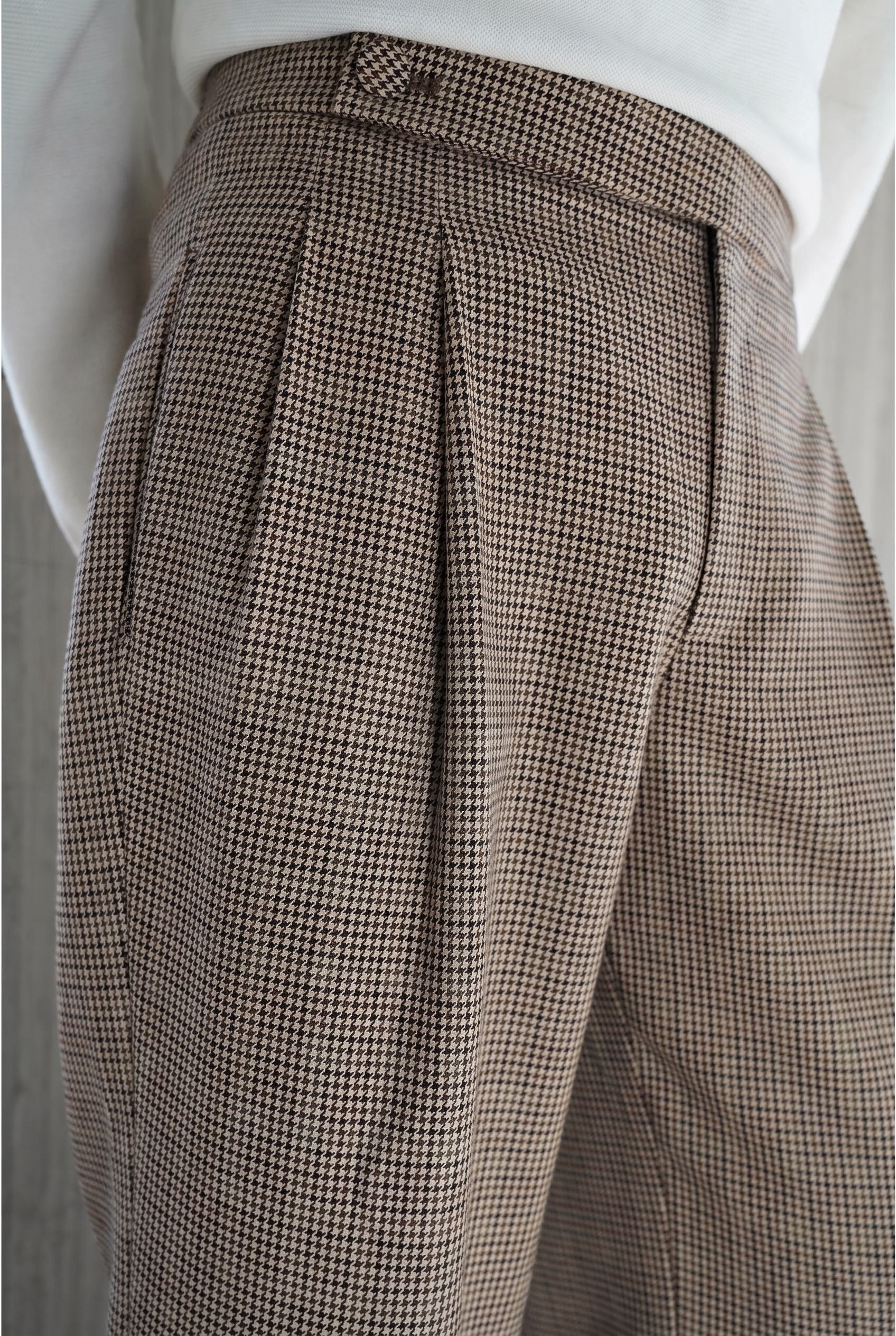 Houndstooth Pleated Trousers - Image 5