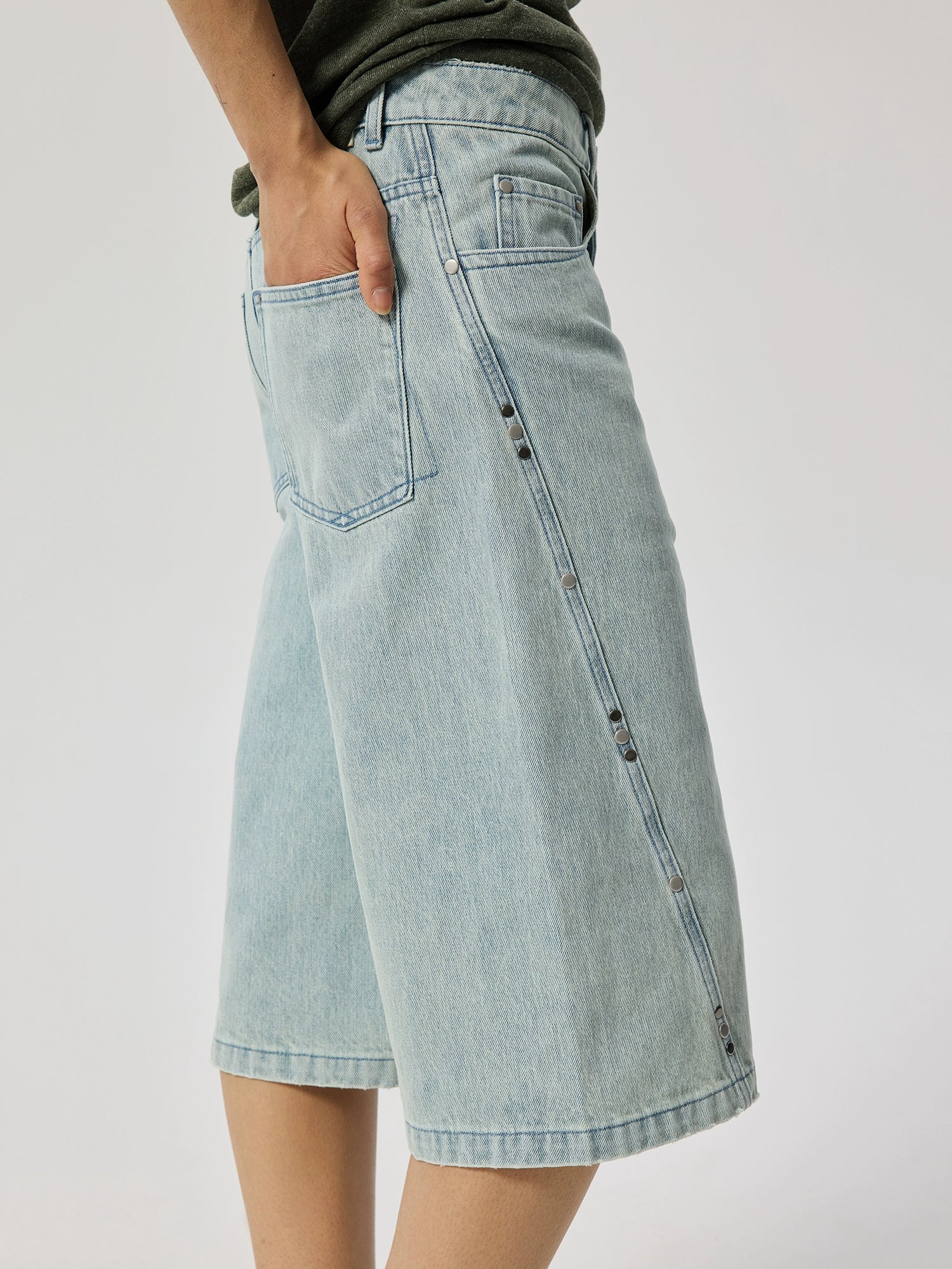 Ice Blue Rivet Bermuda Shorts - Image 2