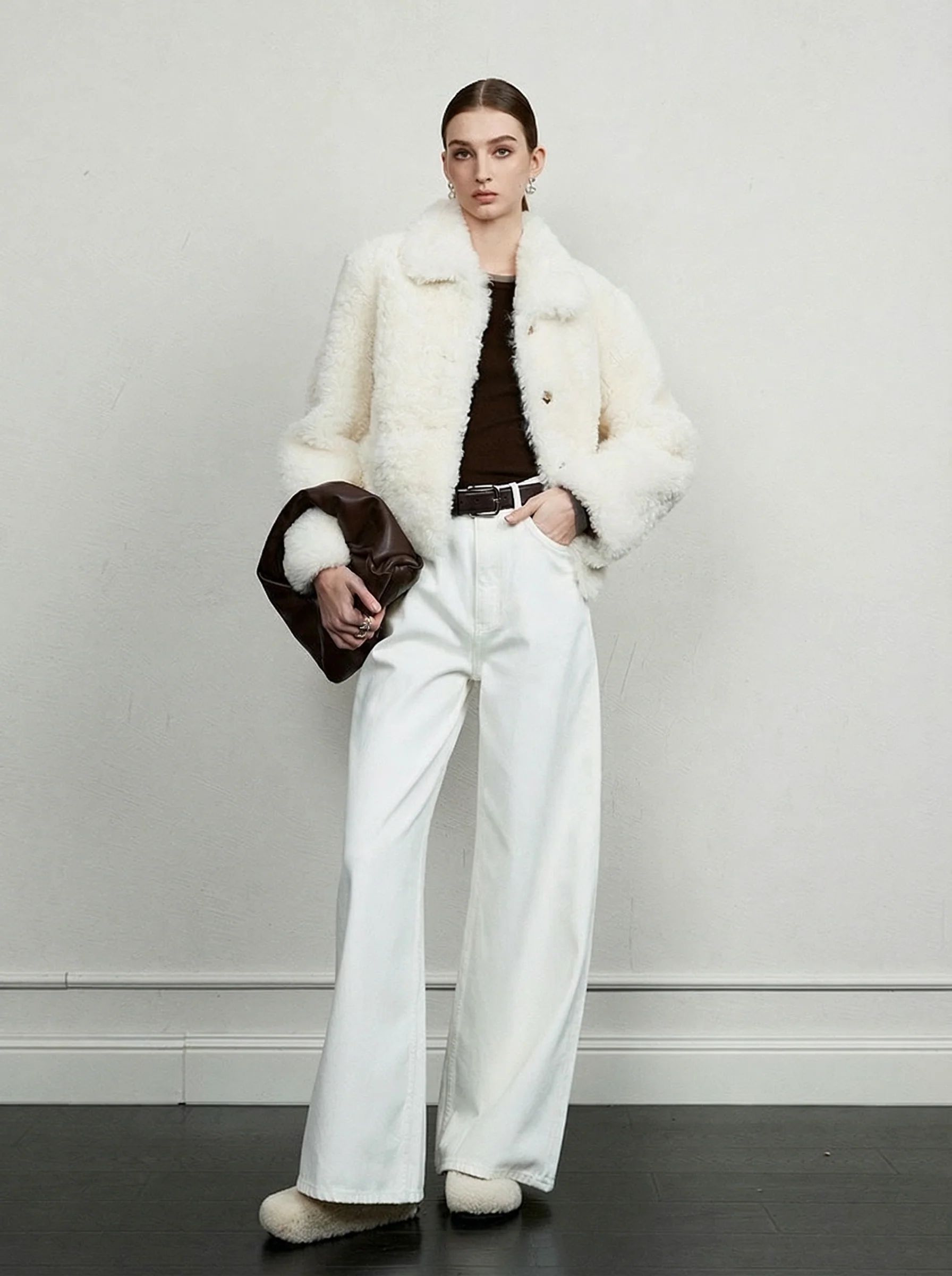 Icelandic Shearling Short Jacket - Image 4
