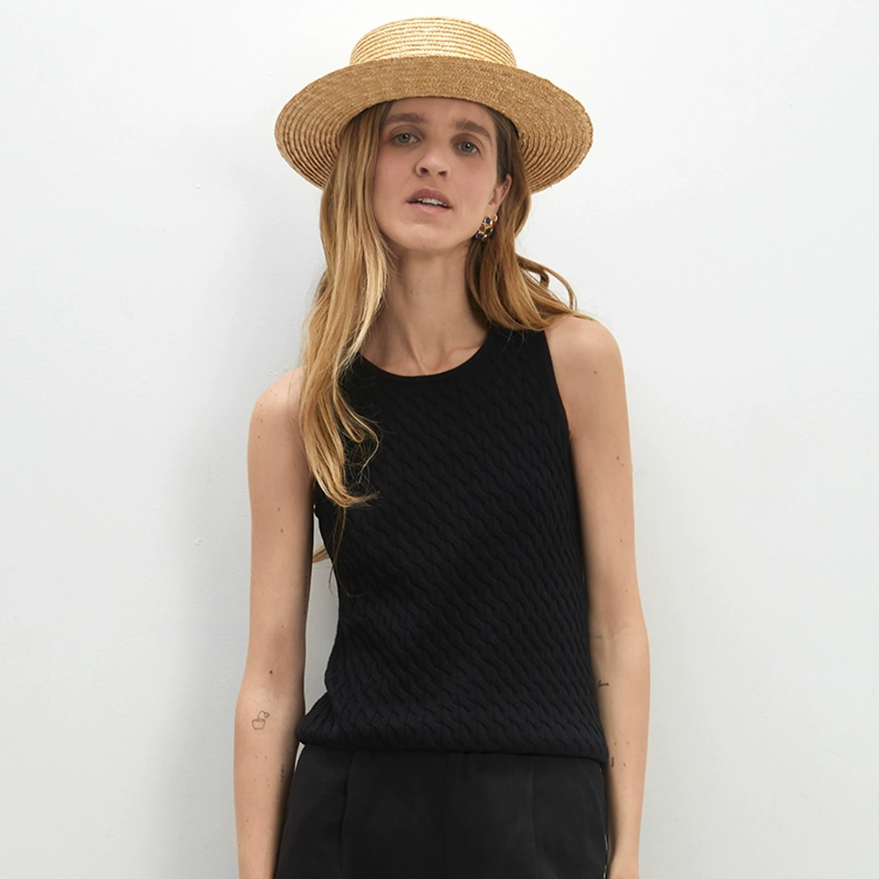 Iris Cable Knit Vest - Image 7