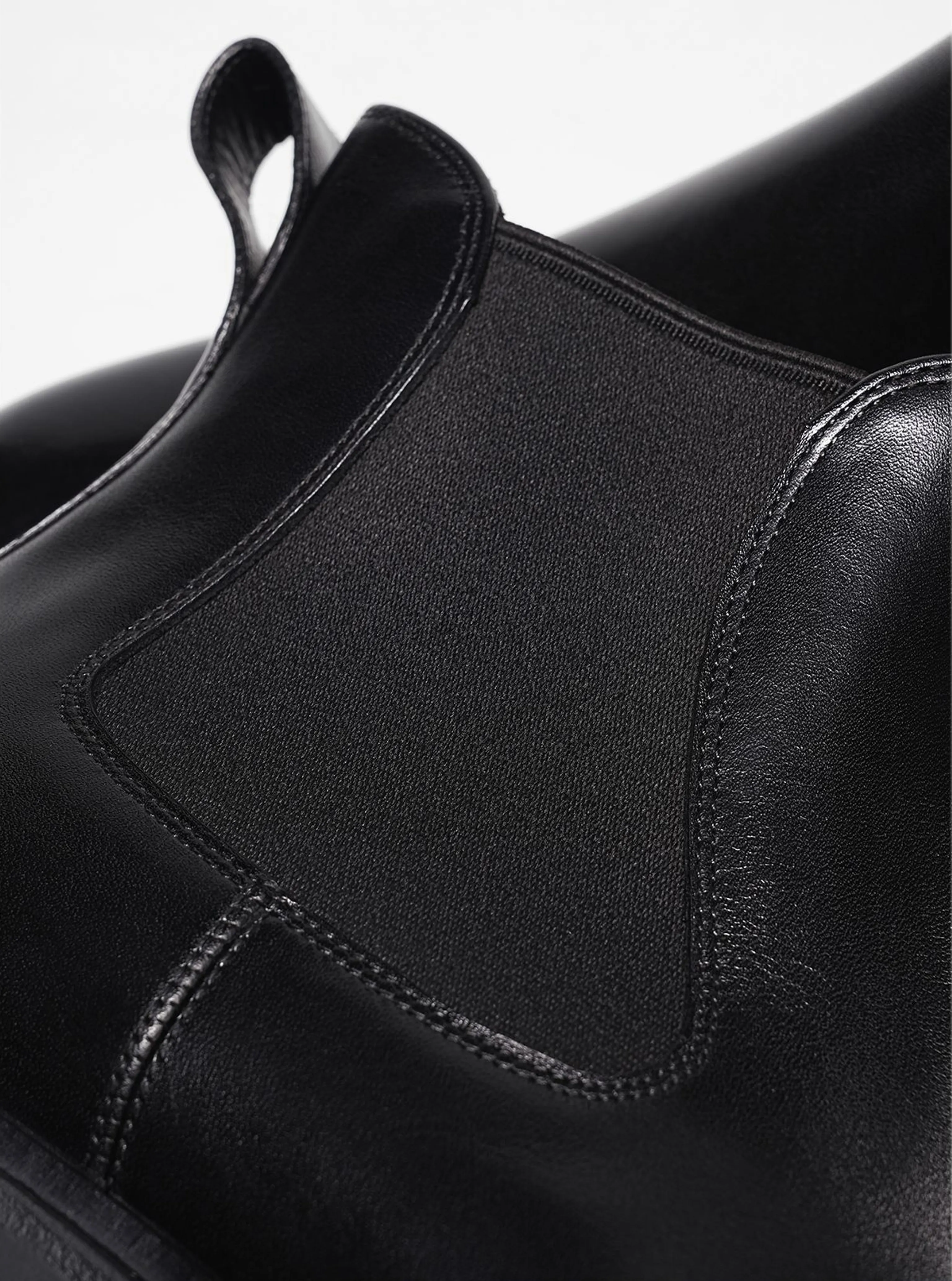 Italian Calf Leather Chelsea Boots - Image 6