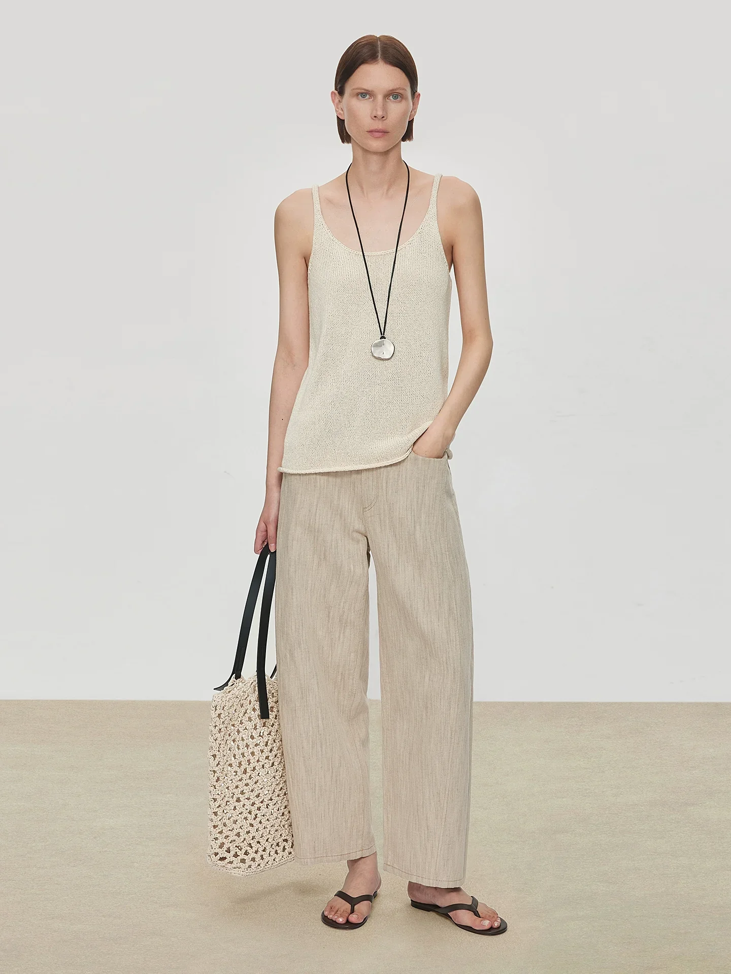 Italian Cotton-Linen Twill Curved Crop Pants - Image 4