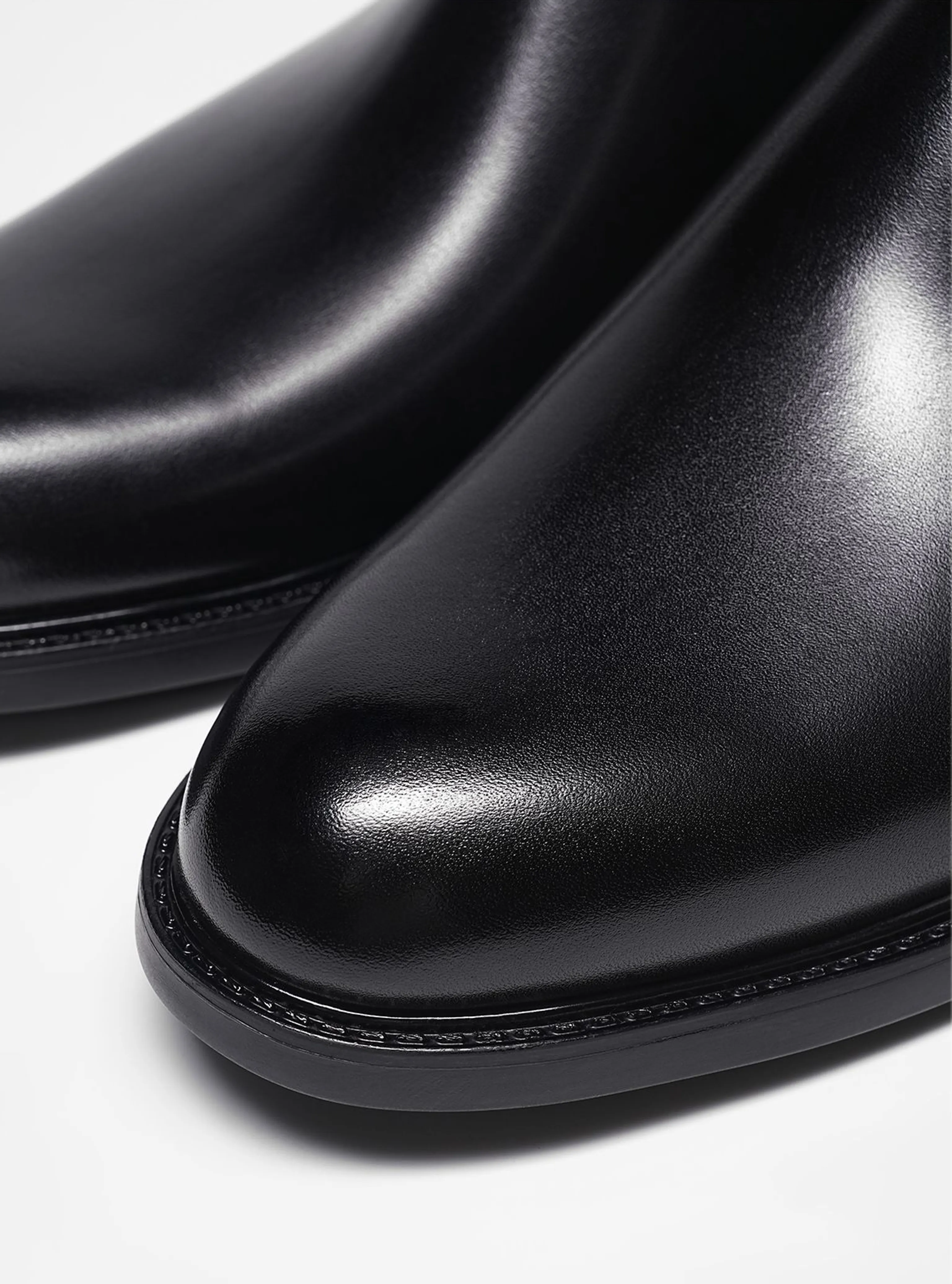 Italian Leather Lug Sole Chelsea Boot - Image 6