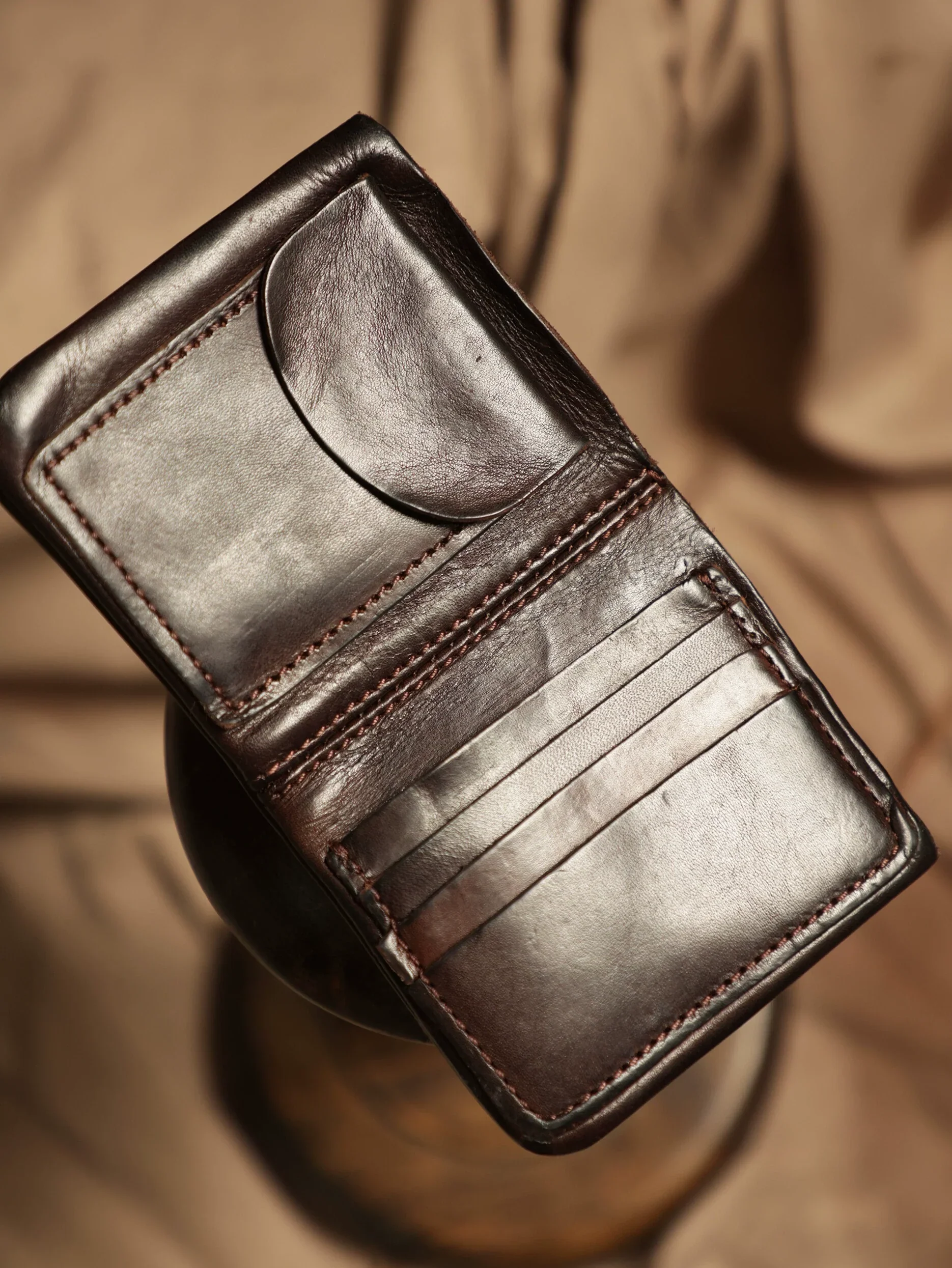 Italian Leather Vertical Bifold Wallet - Image 4